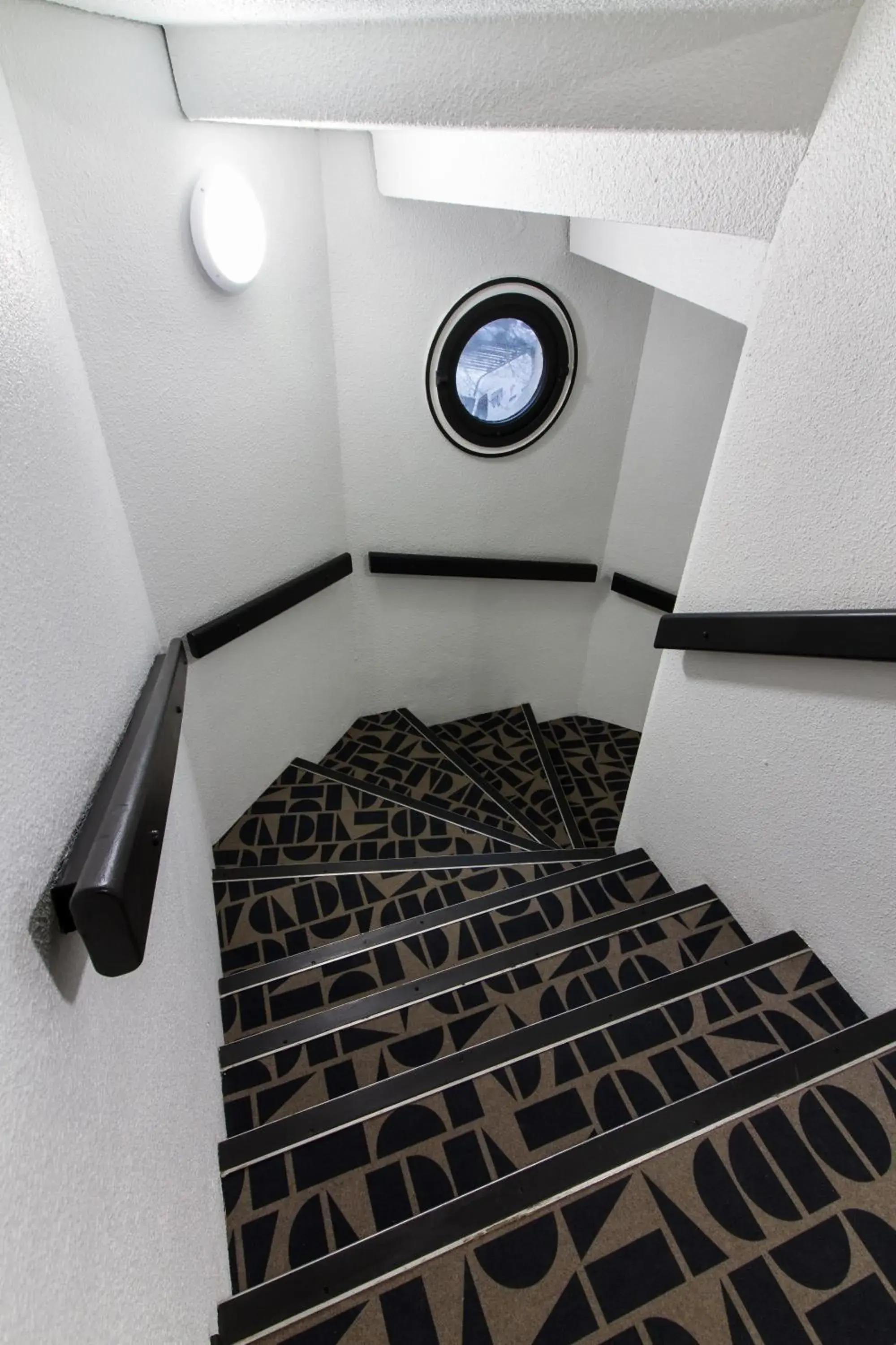 elevator, Bed in Ibis Budget Boulogne-Sur-Mer Centre les Ports elevator, Bed in Ibis Budget Boulogne-Sur-Mer Centre les Ports