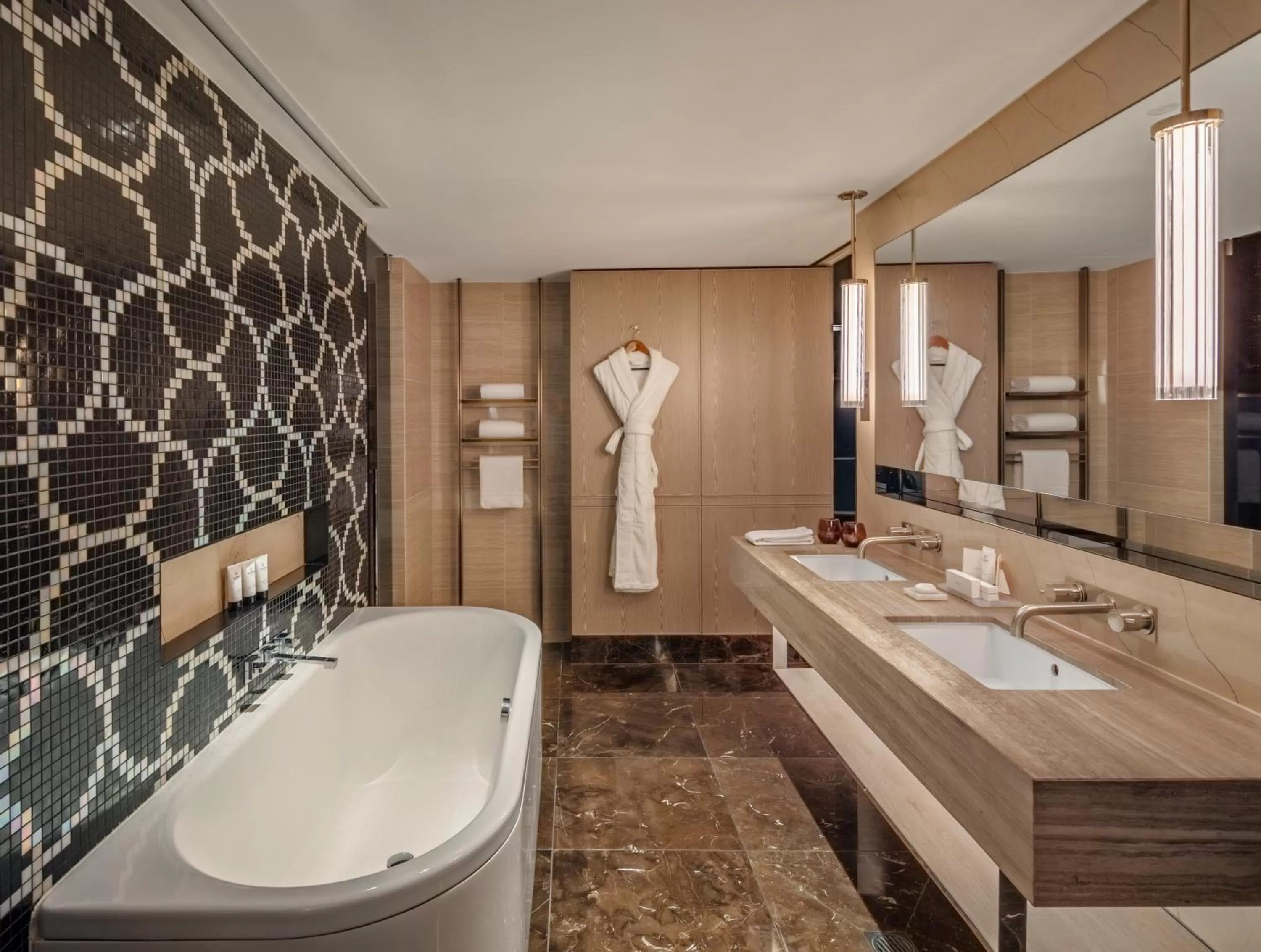 The Darling at The Star