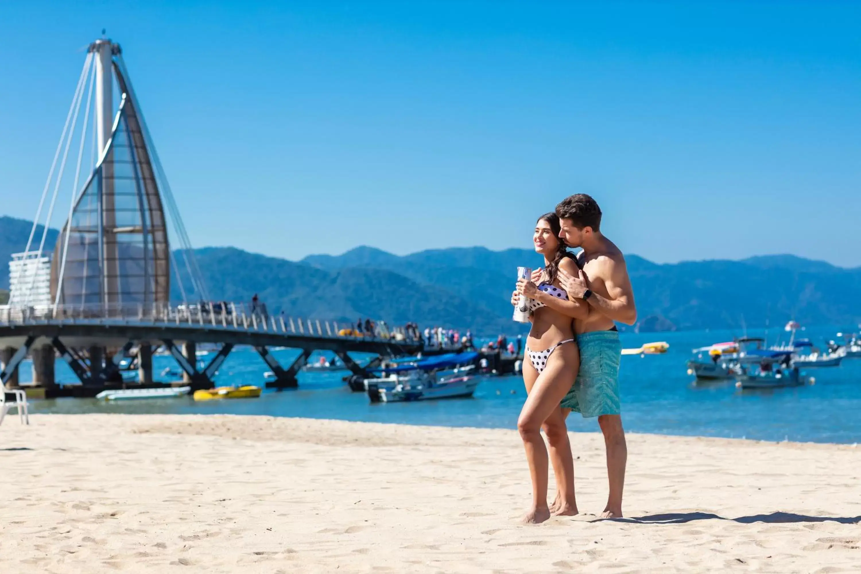 Beach in Playa Los Arcos