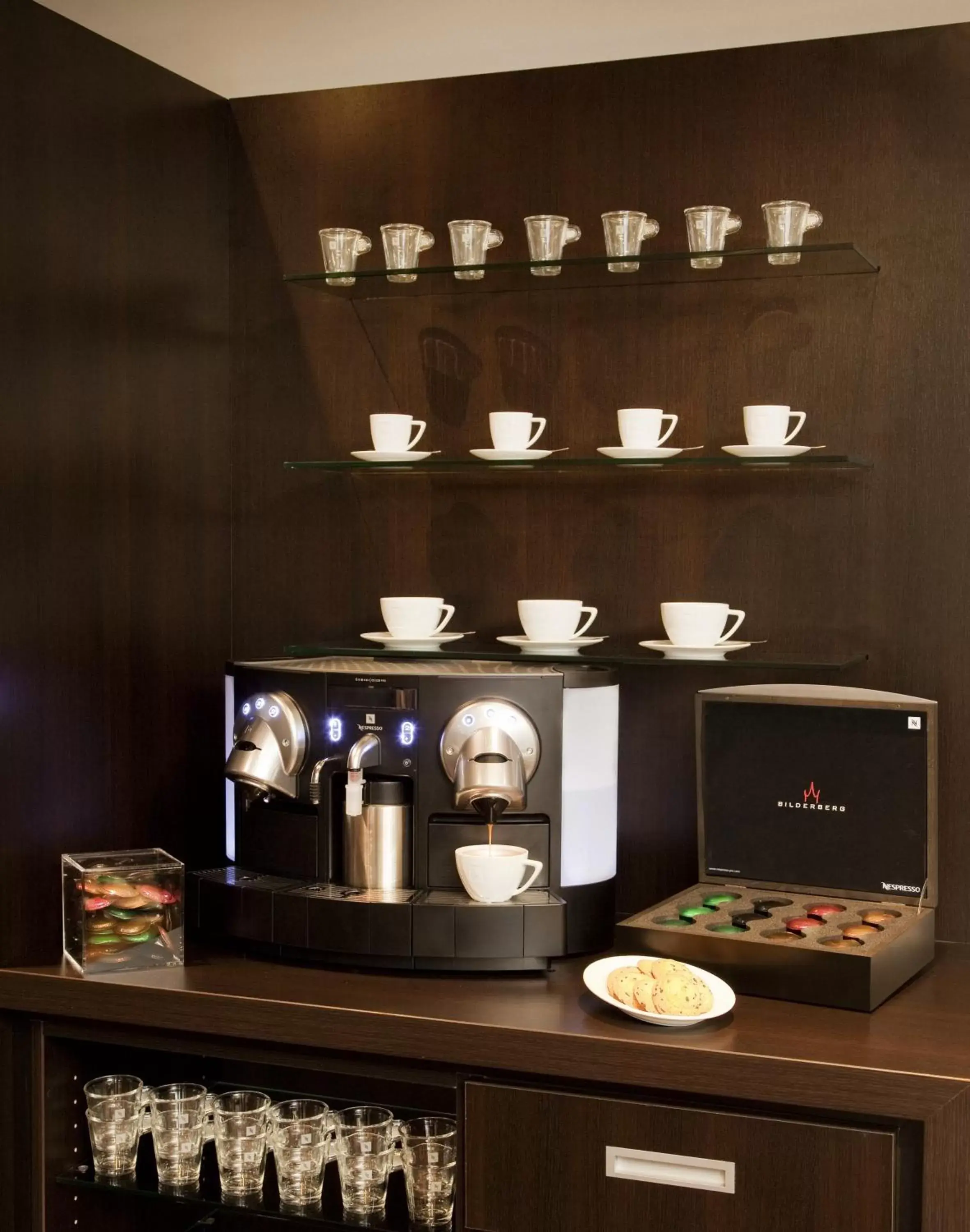 Coffee/tea facilities in Bilderberg Château Holtmühle