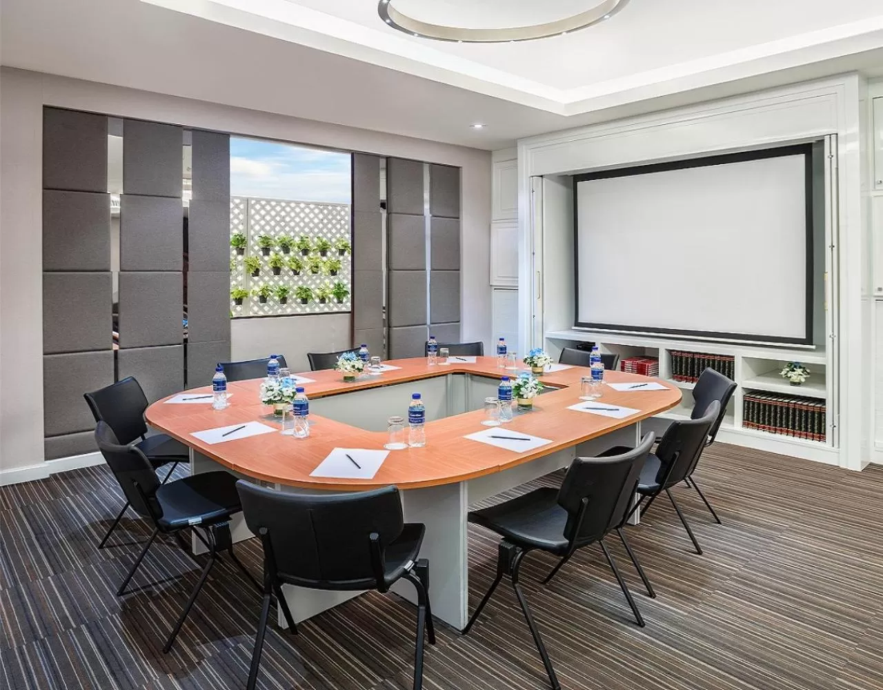 Meeting/conference room in Centre Point Sukhumvit 10