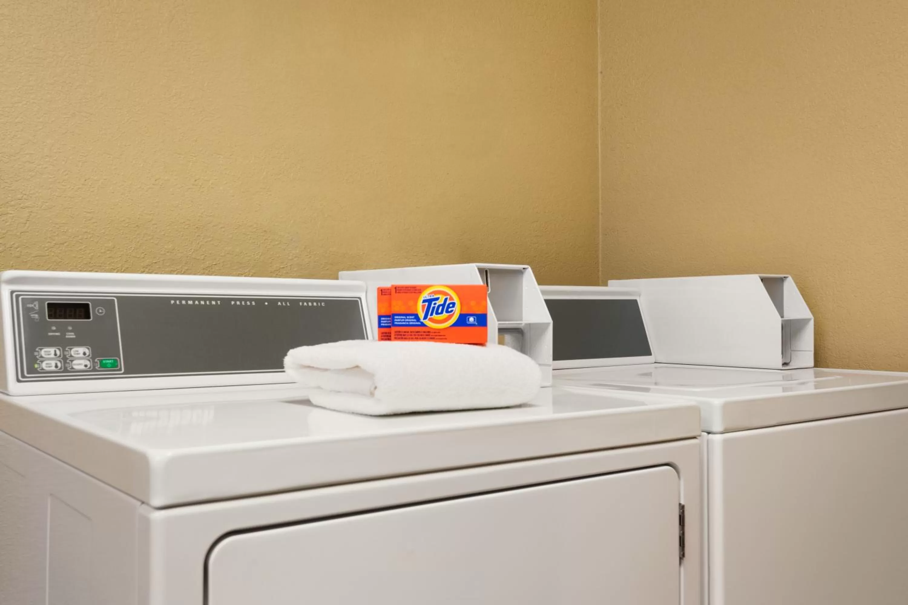 laundry in Super 8 by Wyndham Wausau
