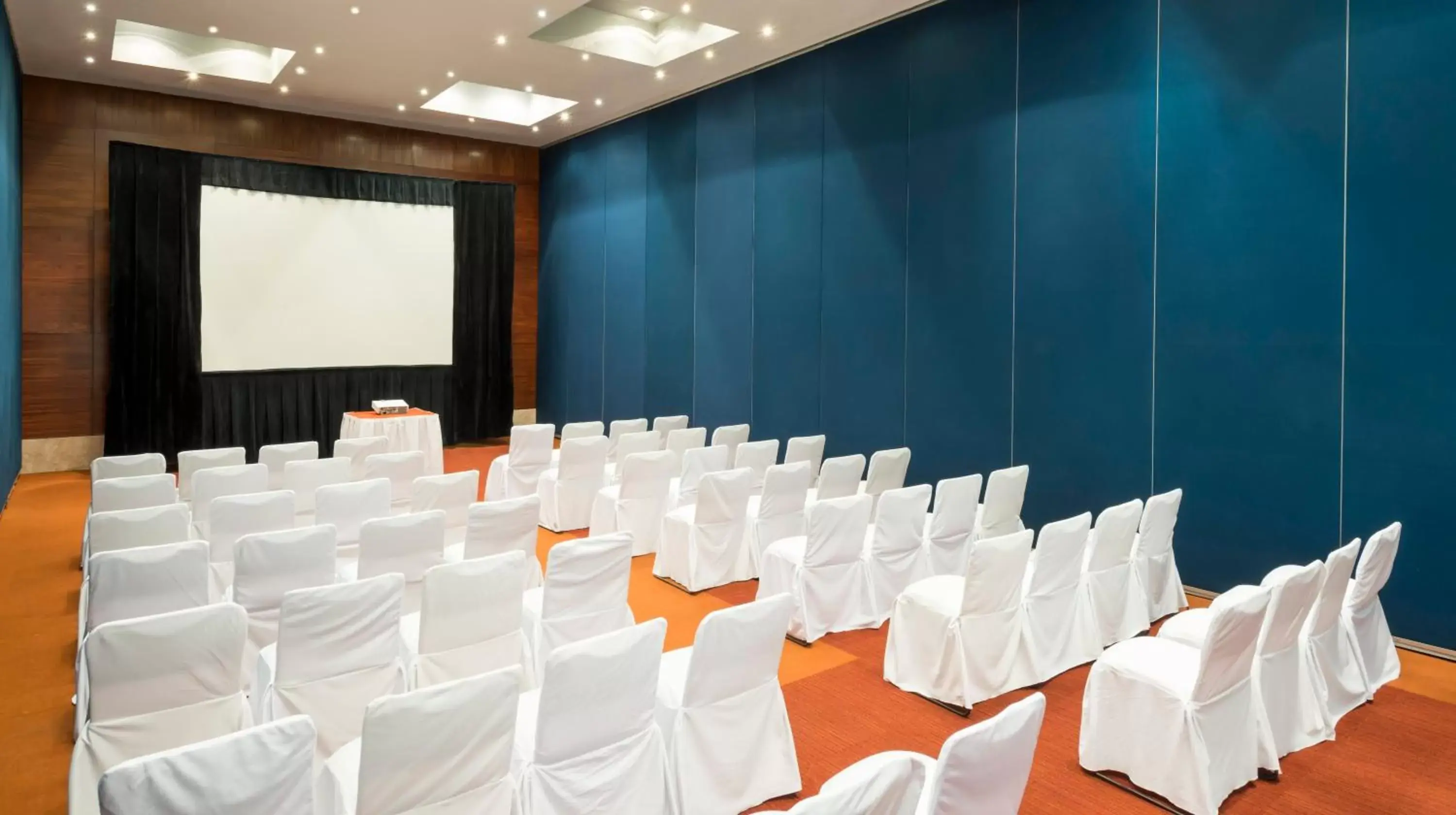 Meeting/conference room in Real Inn Guadalajara Expo