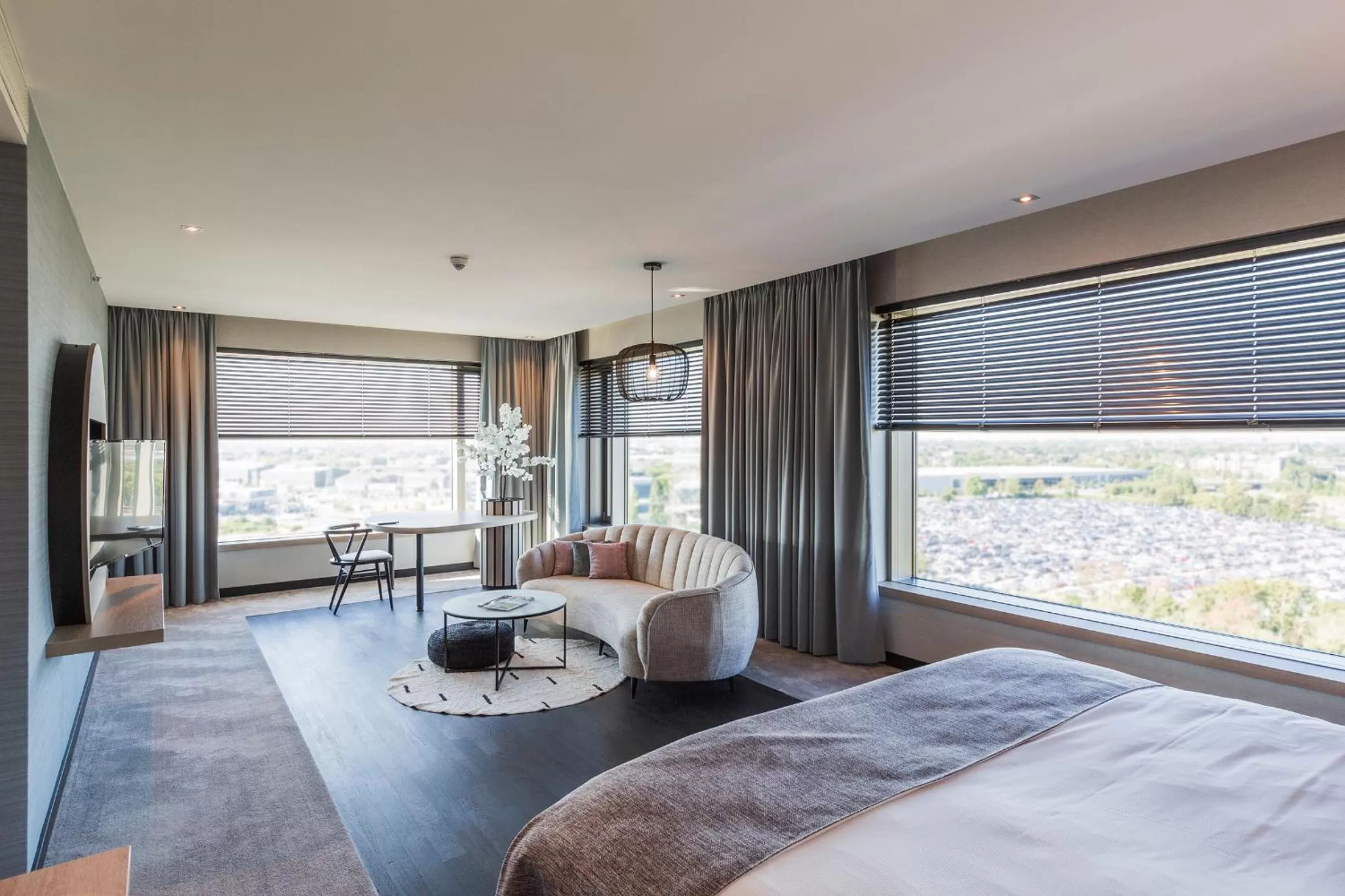 Bed in Van der Valk Hotel Düsseldorf