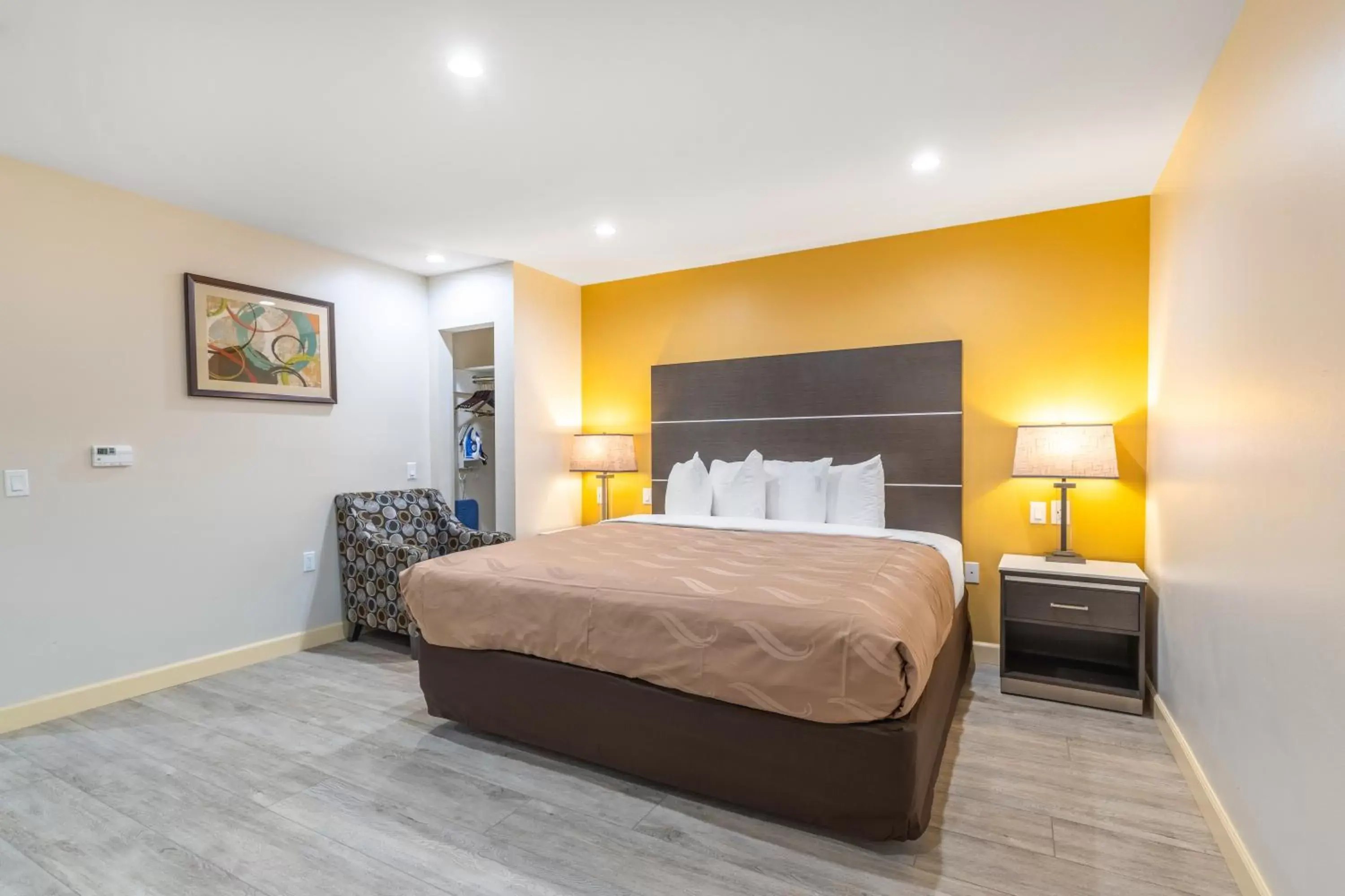 Bed in Quality Inn Banning I-10 Bed in Quality Inn Banning I-10