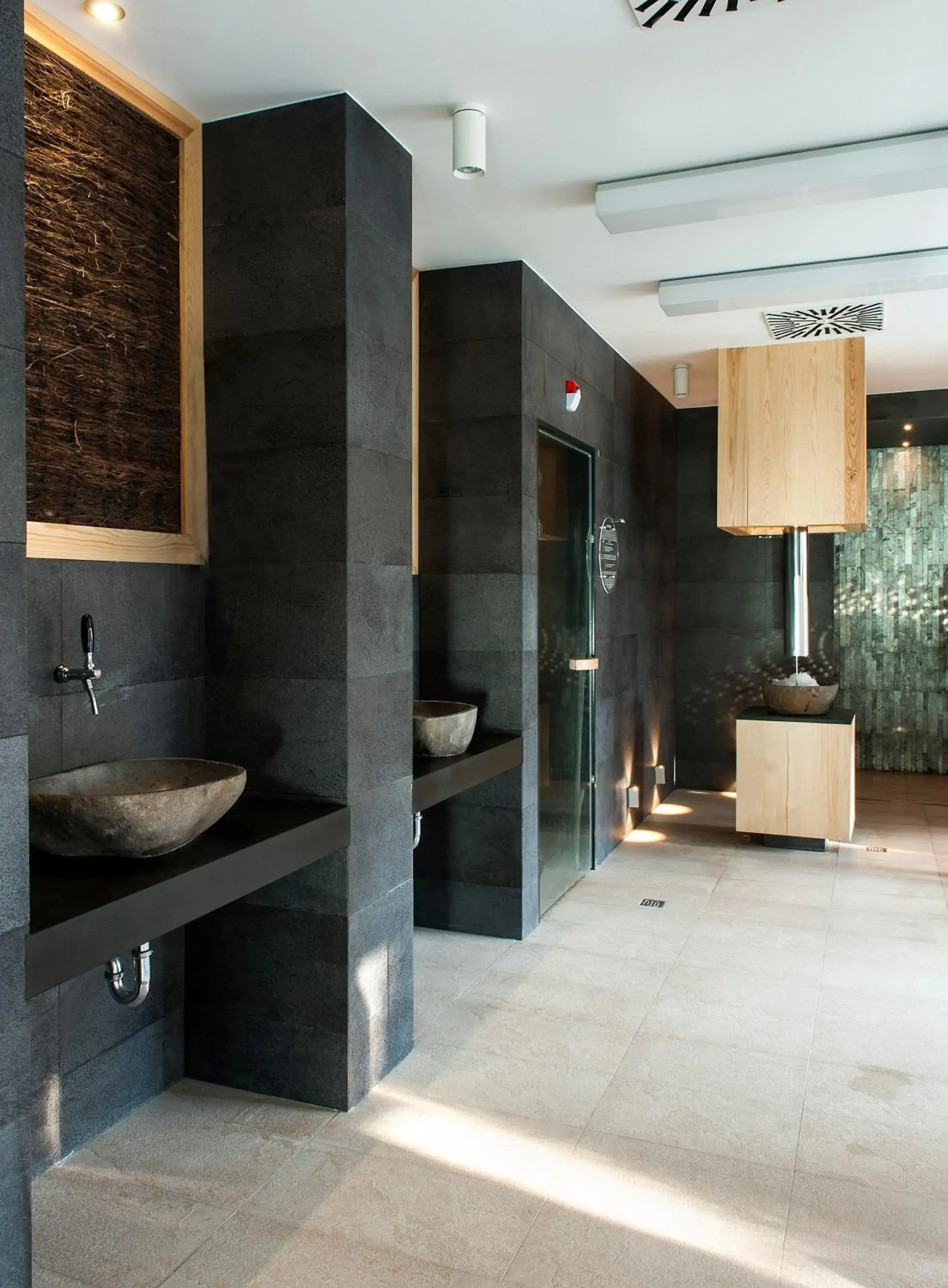 Spa and wellness centre/facilities, Bathroom in Villa Park Med. & SPA