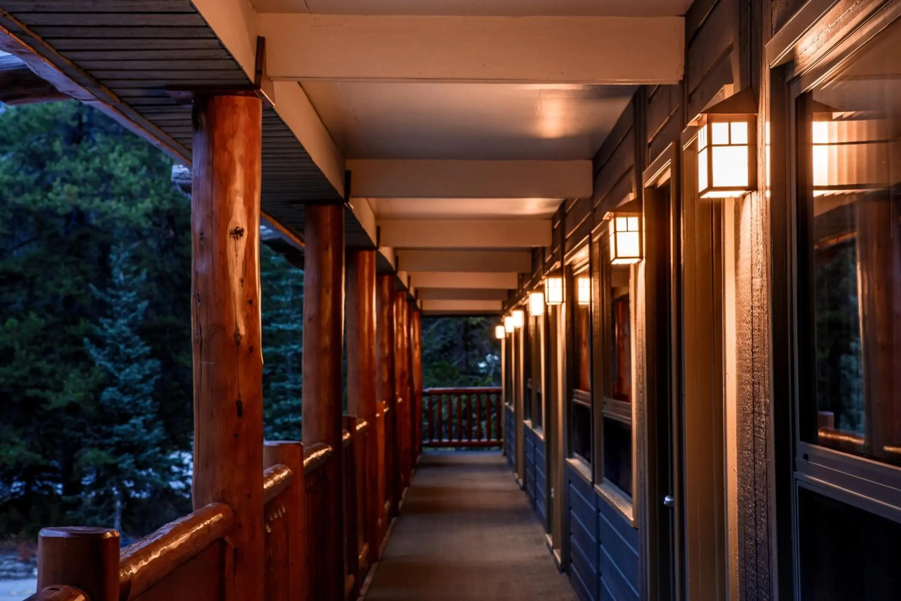 Facade/entrance in Mountaineer Lodge Facade/entrance in Mountaineer Lodge