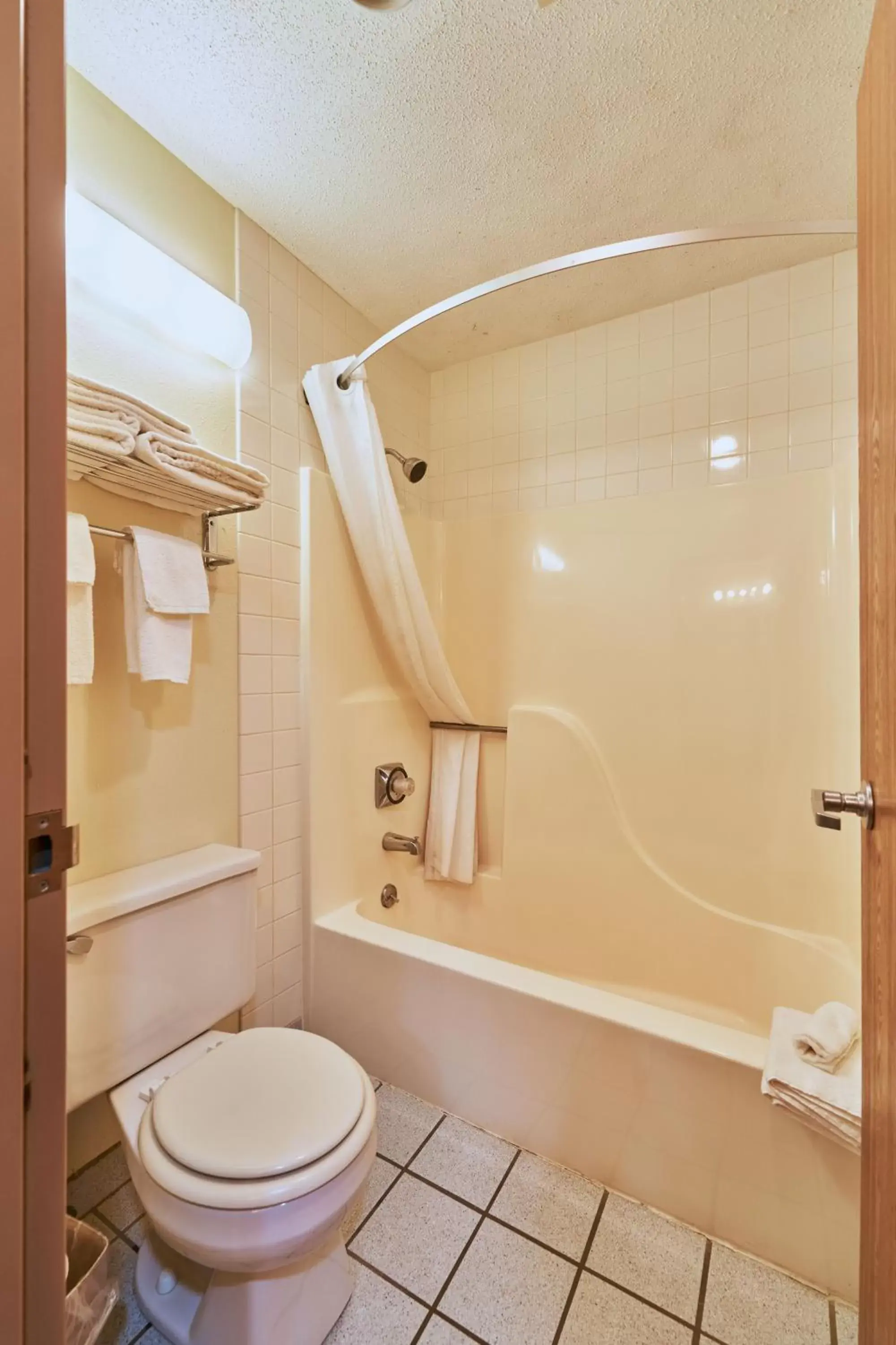 Bathroom in Econo Lodge