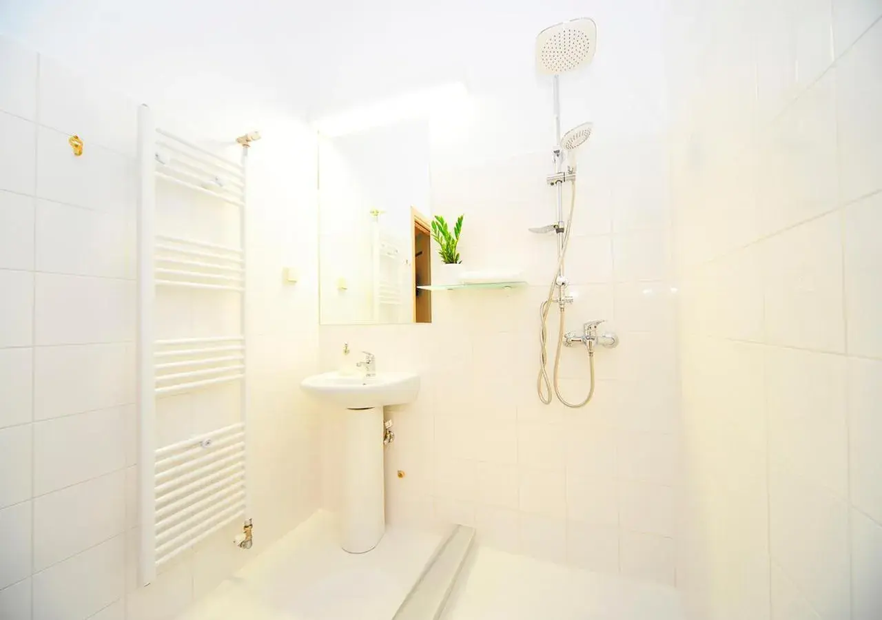 Shower, Bathroom in Live in Athens, PSYRRI Central Apartments