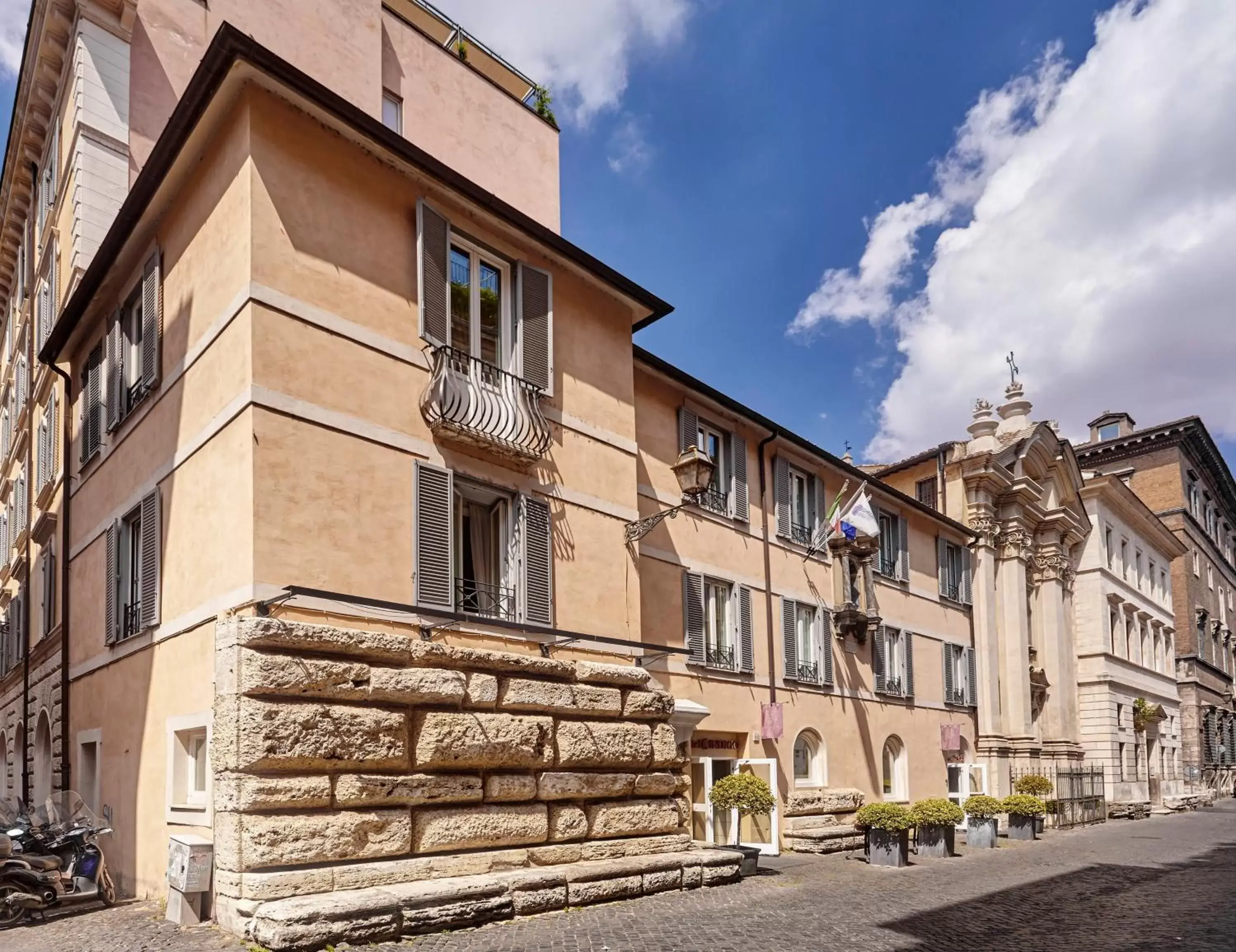 Property Building in Hotel Indigo Rome - St. George, an IHG Hotel