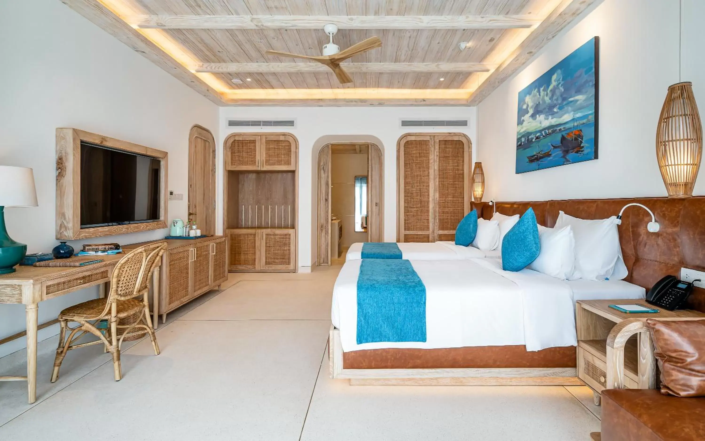 Bed in Stelia Beach Resort