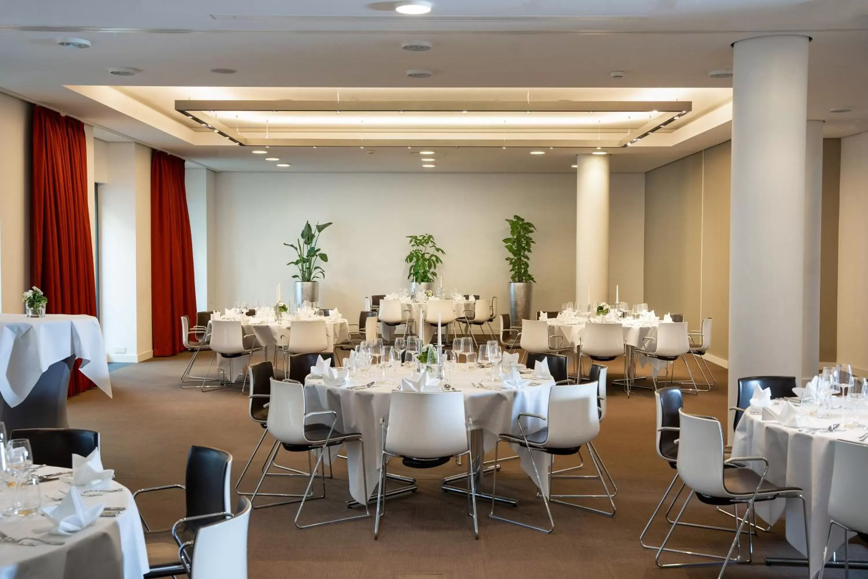 Banquet/Function facilities, Restaurant/Places to Eat in INNSiDE by Meliá Dresden