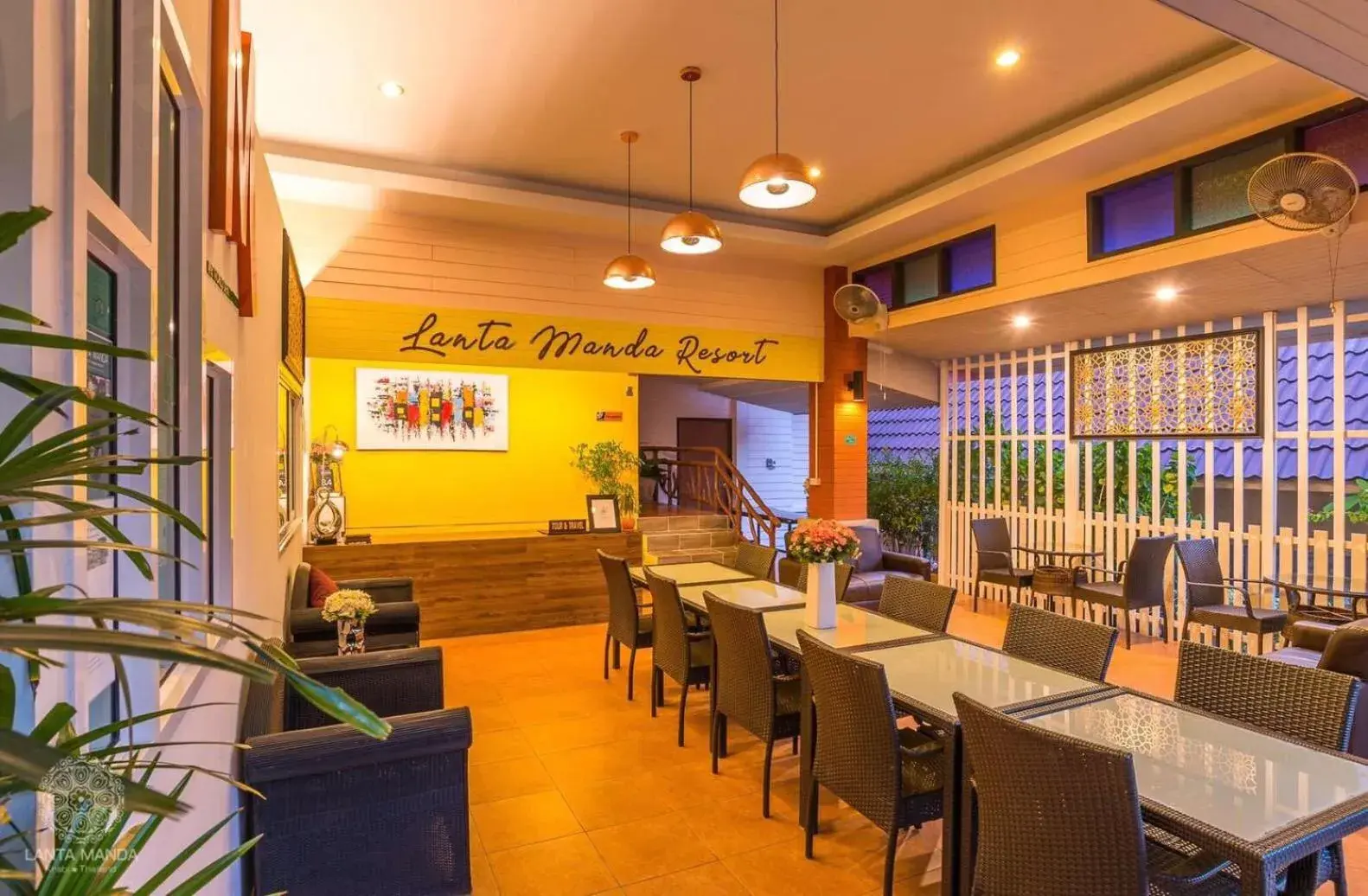 Restaurant/Places to Eat in Lanta Manda Resort SHA Plus