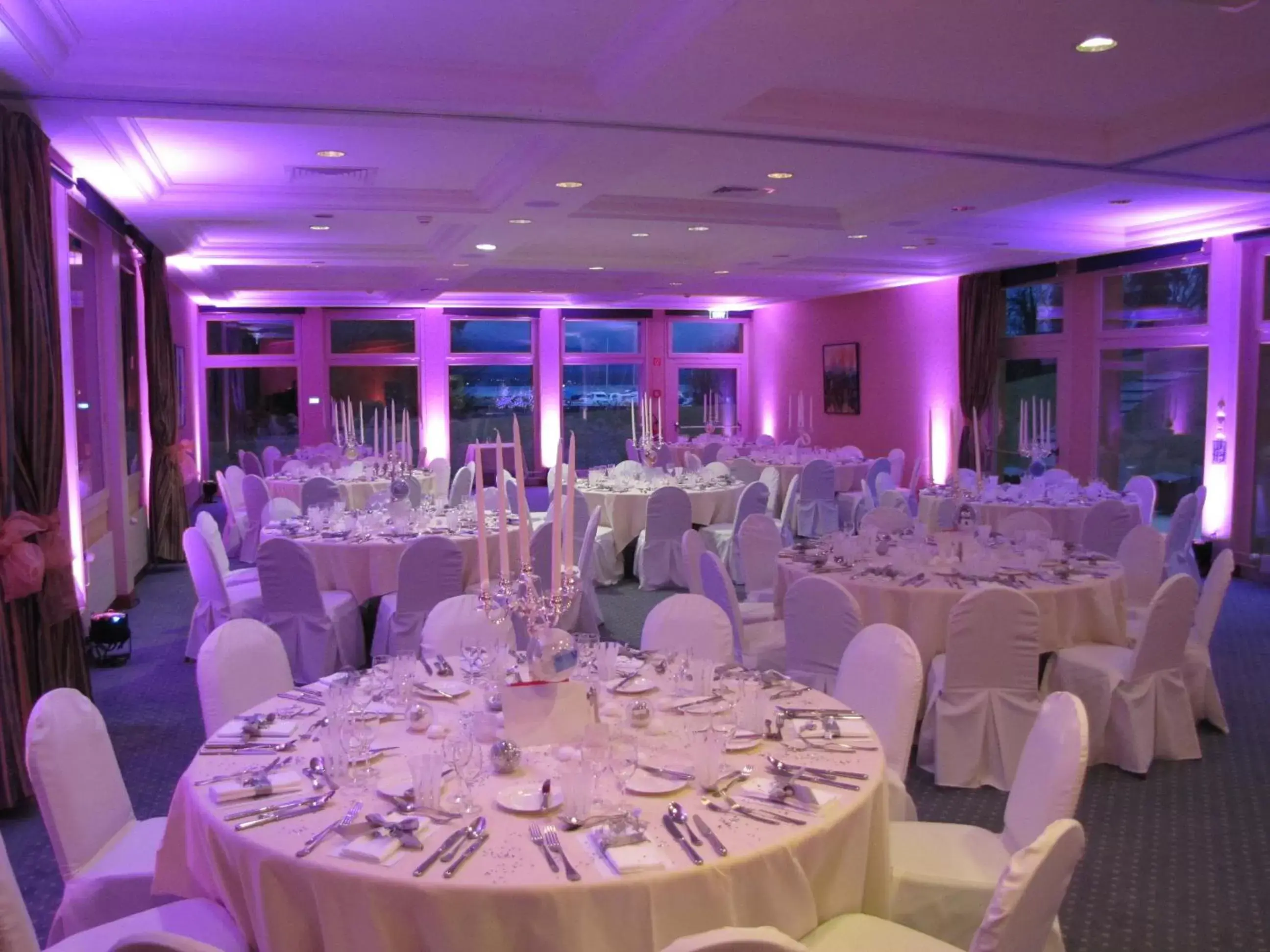 Banquet/Function facilities, Banquet Facilities in Hotel La Barcarolle