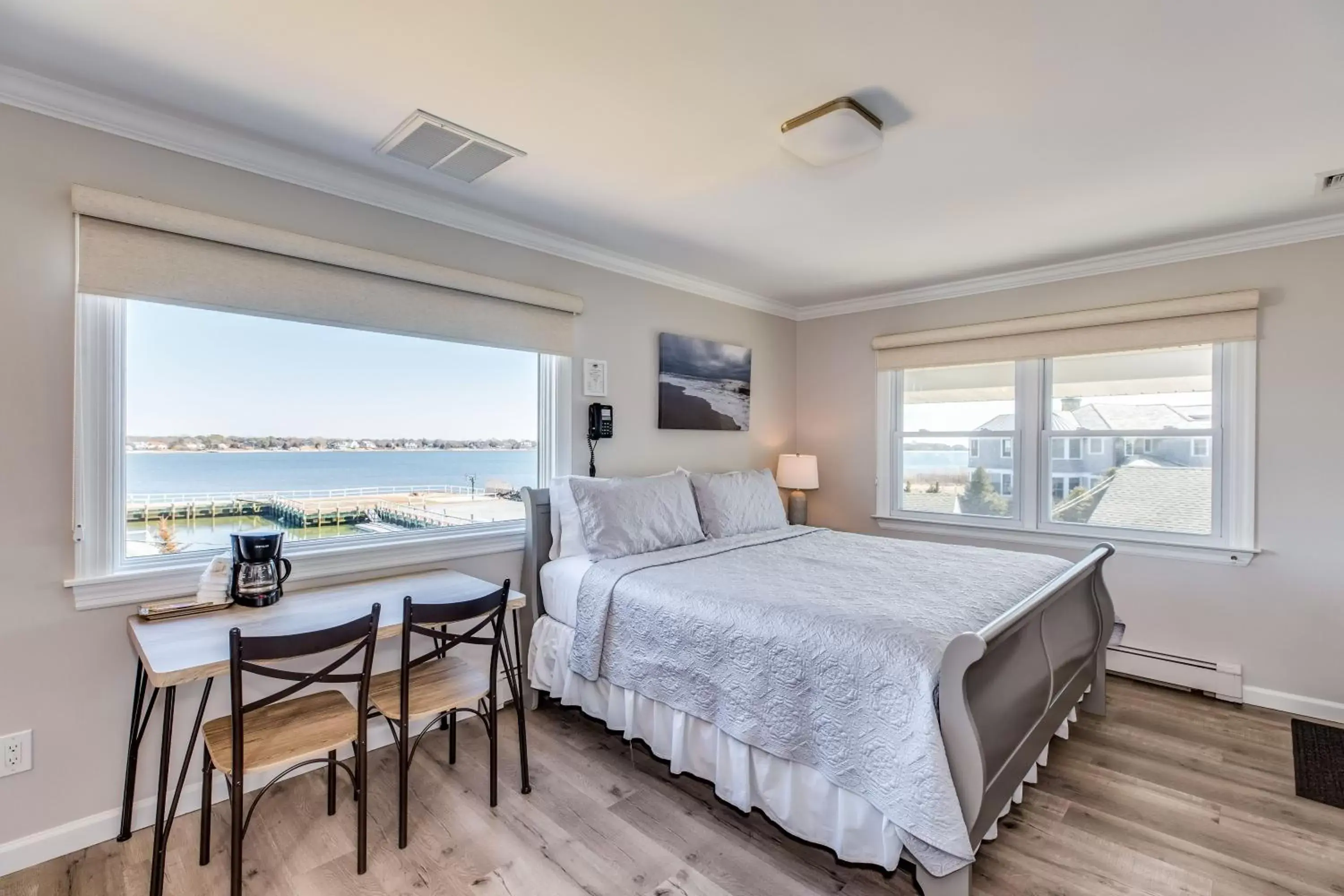 Single Room with Sea View#18 in Colonial Shores Resort Single Room with Sea View#18 in Colonial Shores Resort