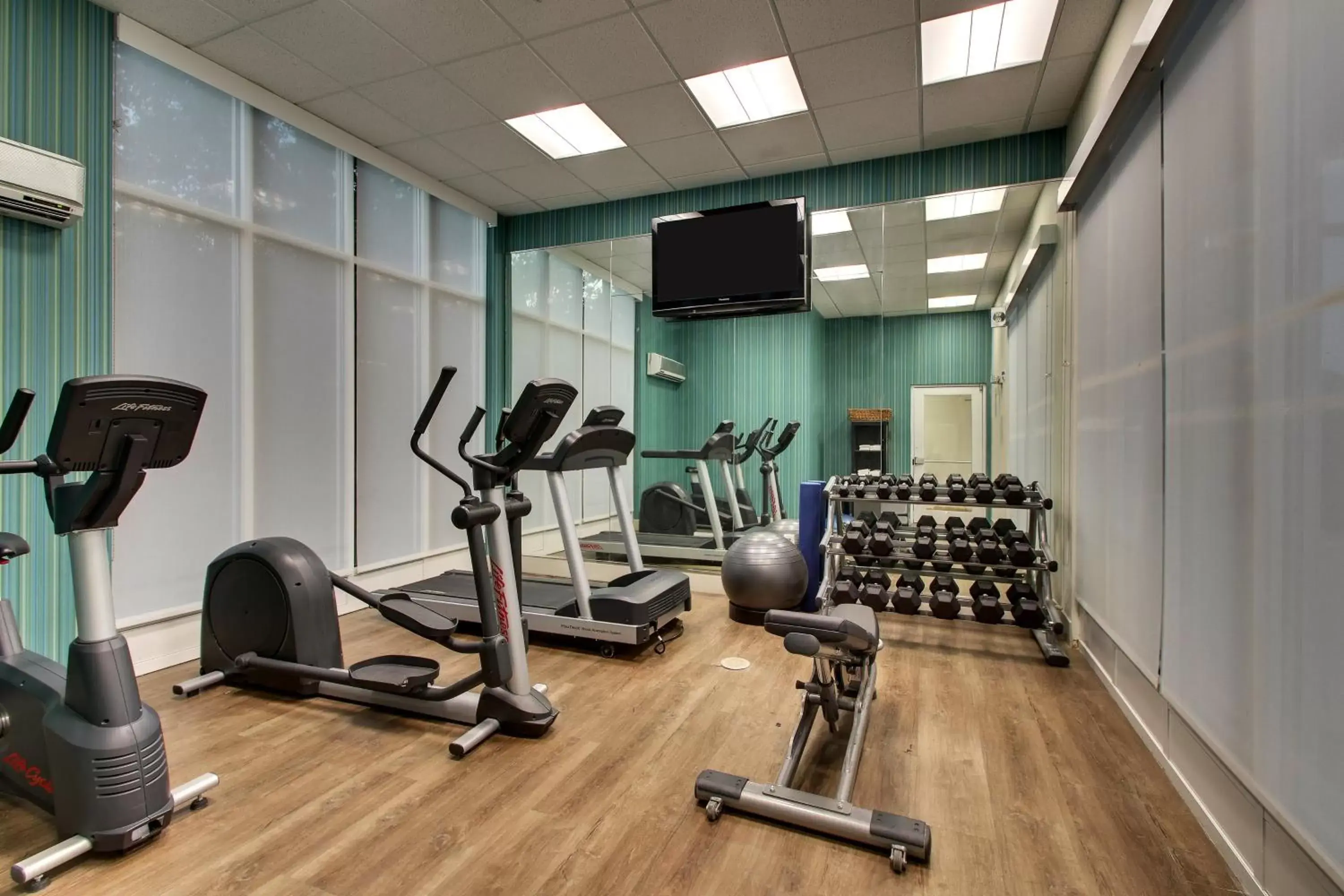 Fitness centre/facilities, Fitness Center/Facilities in Holiday Inn Express Georgetown, an IHG Hotel