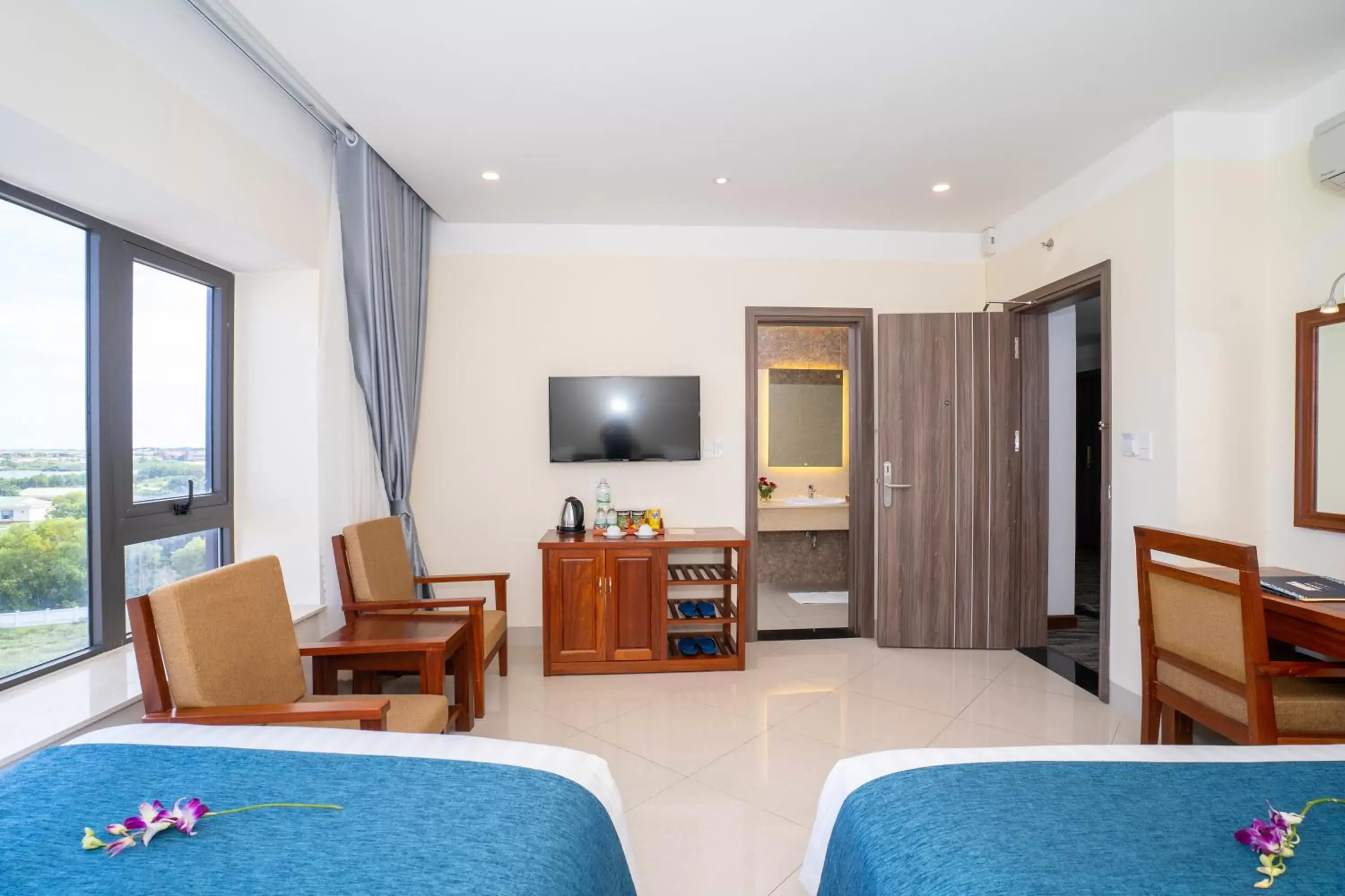 Bedroom, TV/Entertainment Center in Navy Hotel Cam Ranh