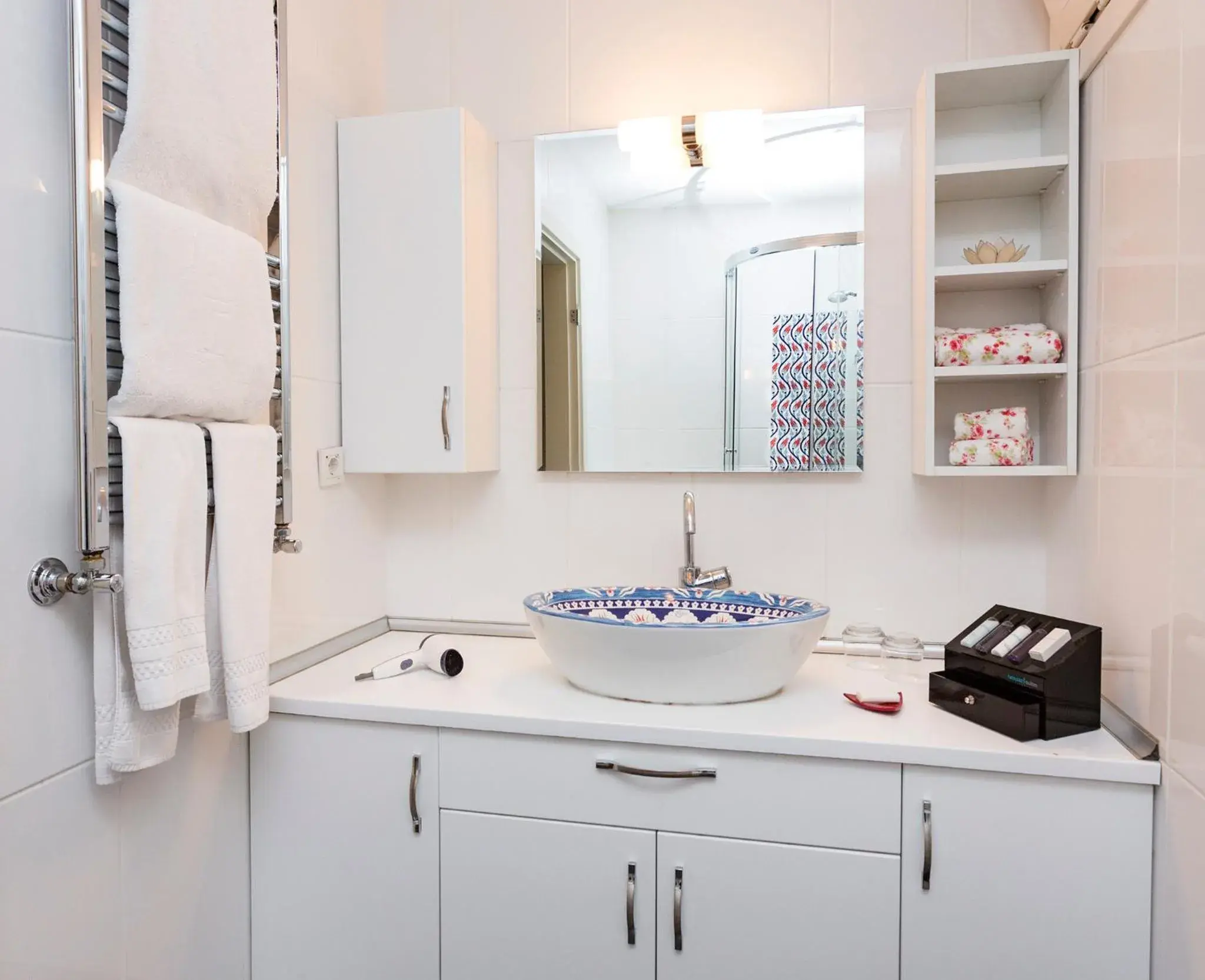 Bathroom in Turkuaz Suites Bosphorus