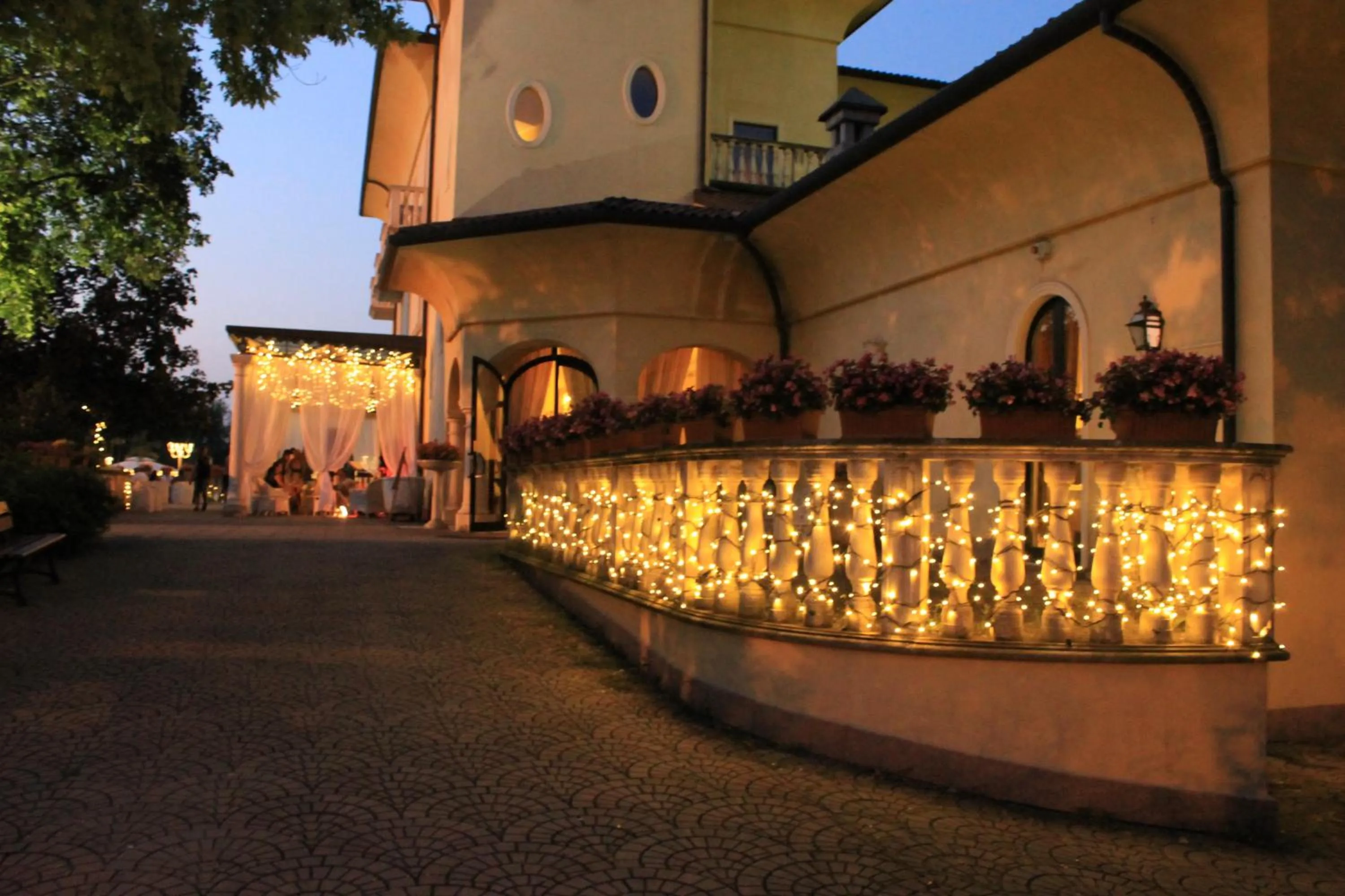 Facade/entrance in Villa Belvedere 1849