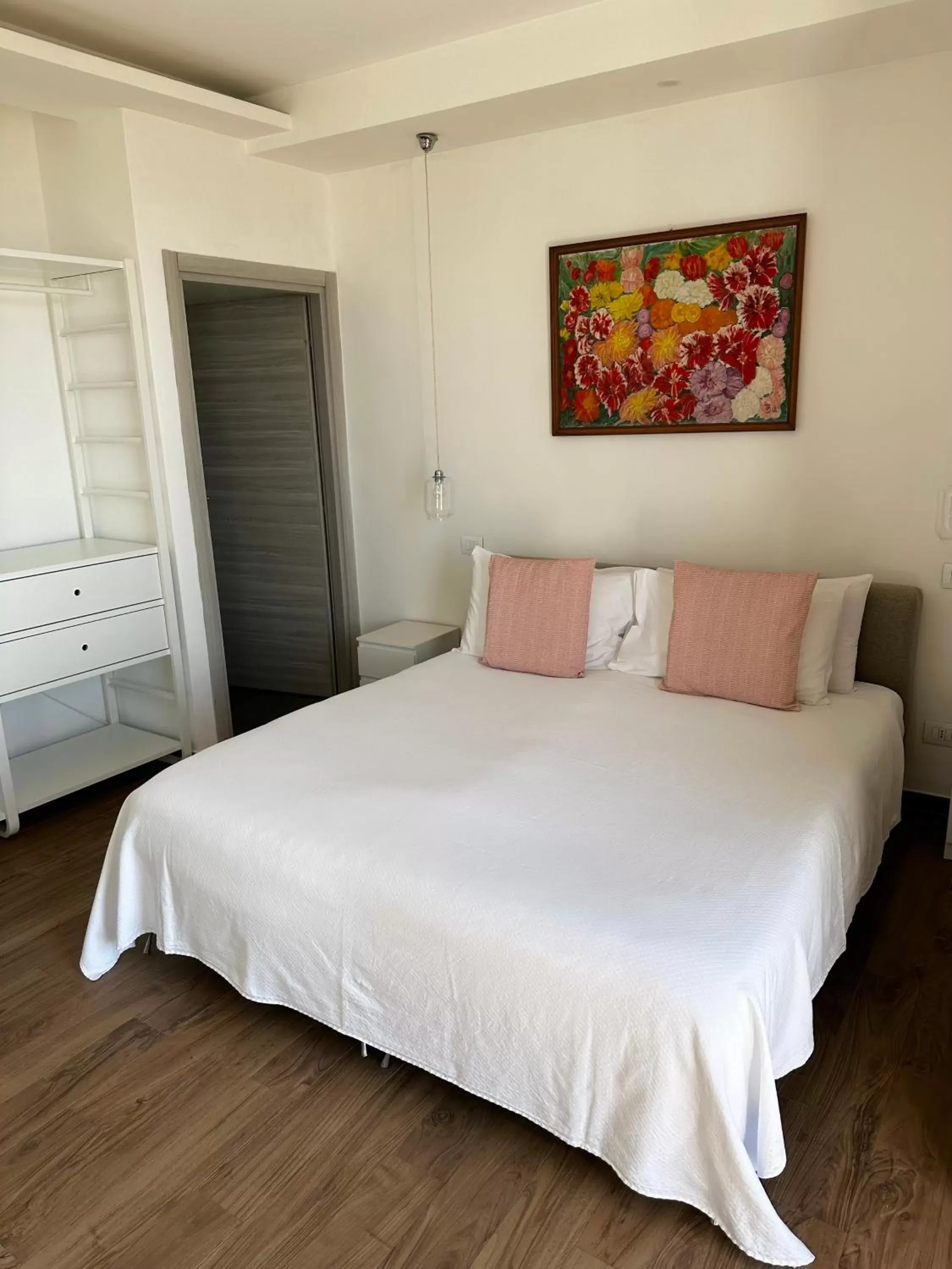 Bed in Villa Greta Hotel Rooms & Suites