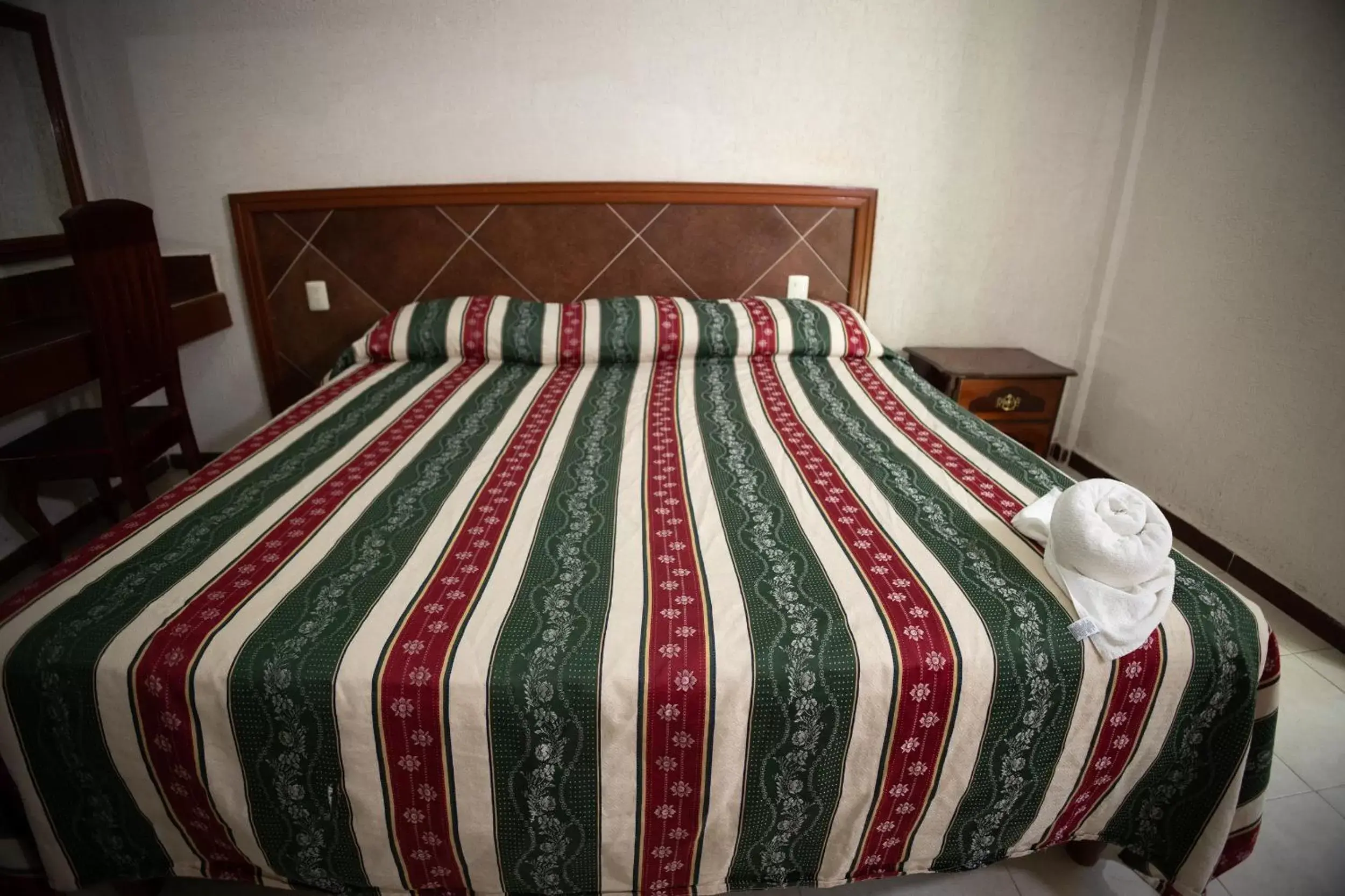 Bed in Hotel Nicte-Ha