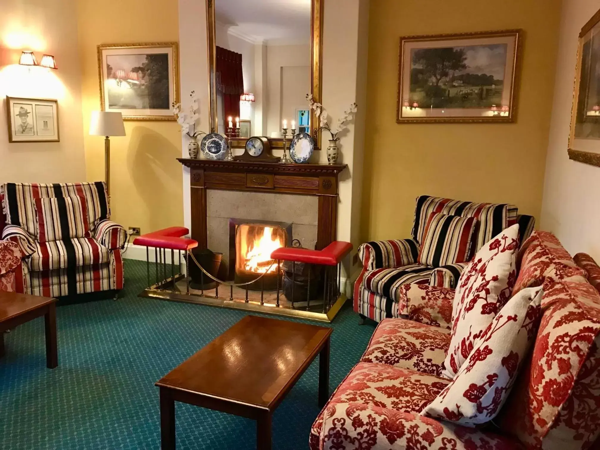Lounge or bar, Seating Area in The Izaak Walton Country House Hotel