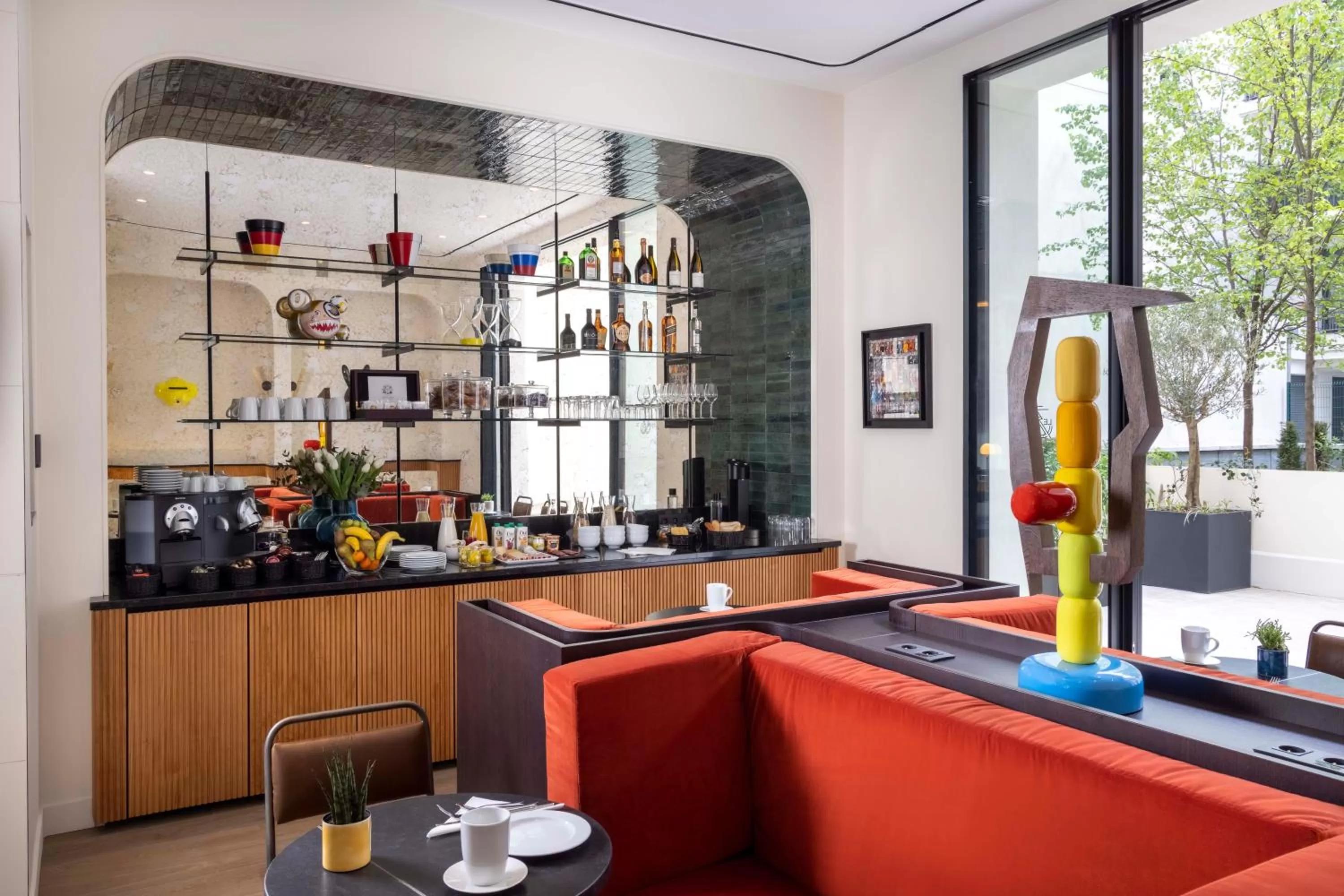 Lounge or bar in Hotel Le 37 Bis