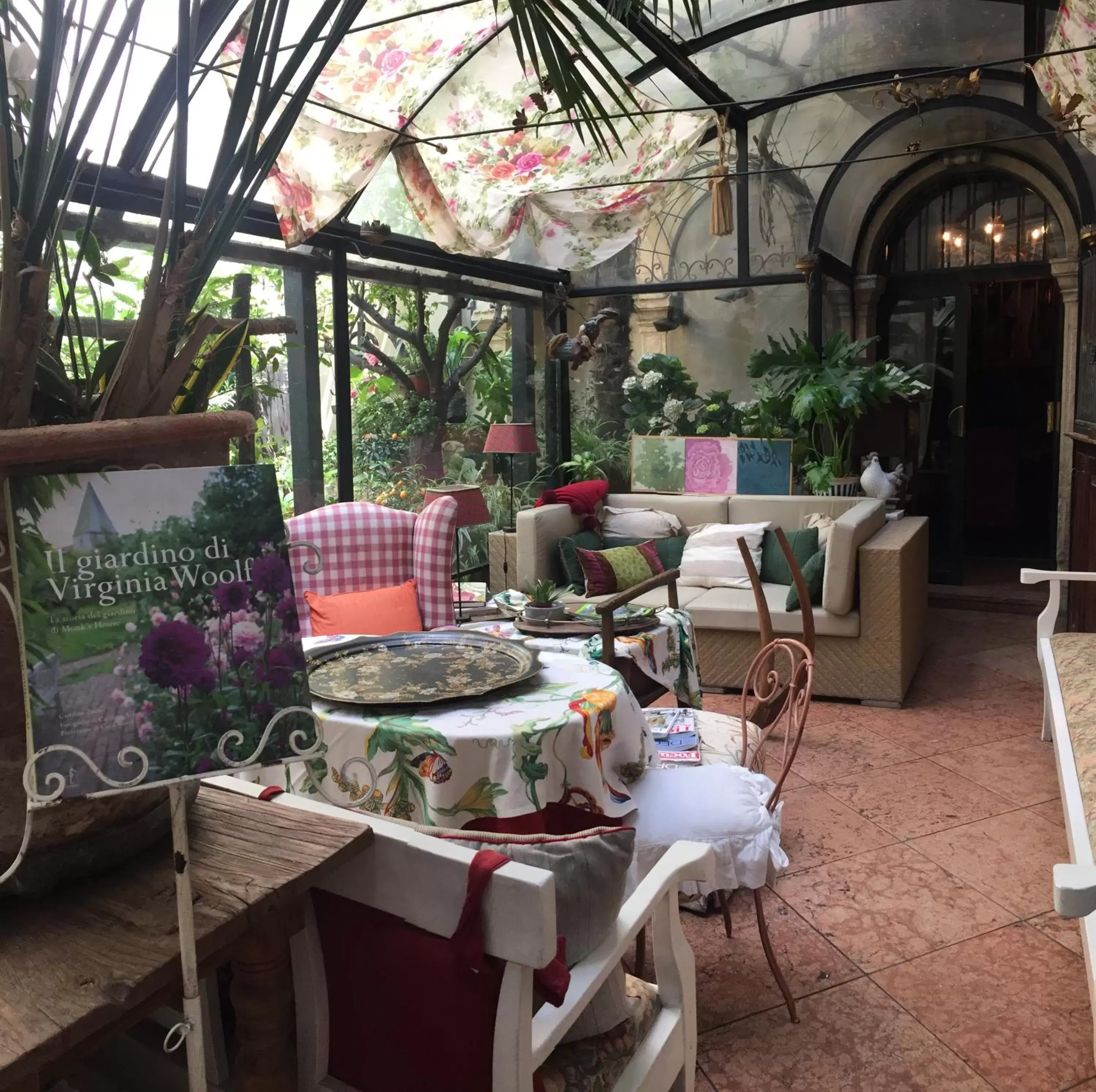 Garden, Restaurant/Places to Eat in Hotel Gabbia D'Oro