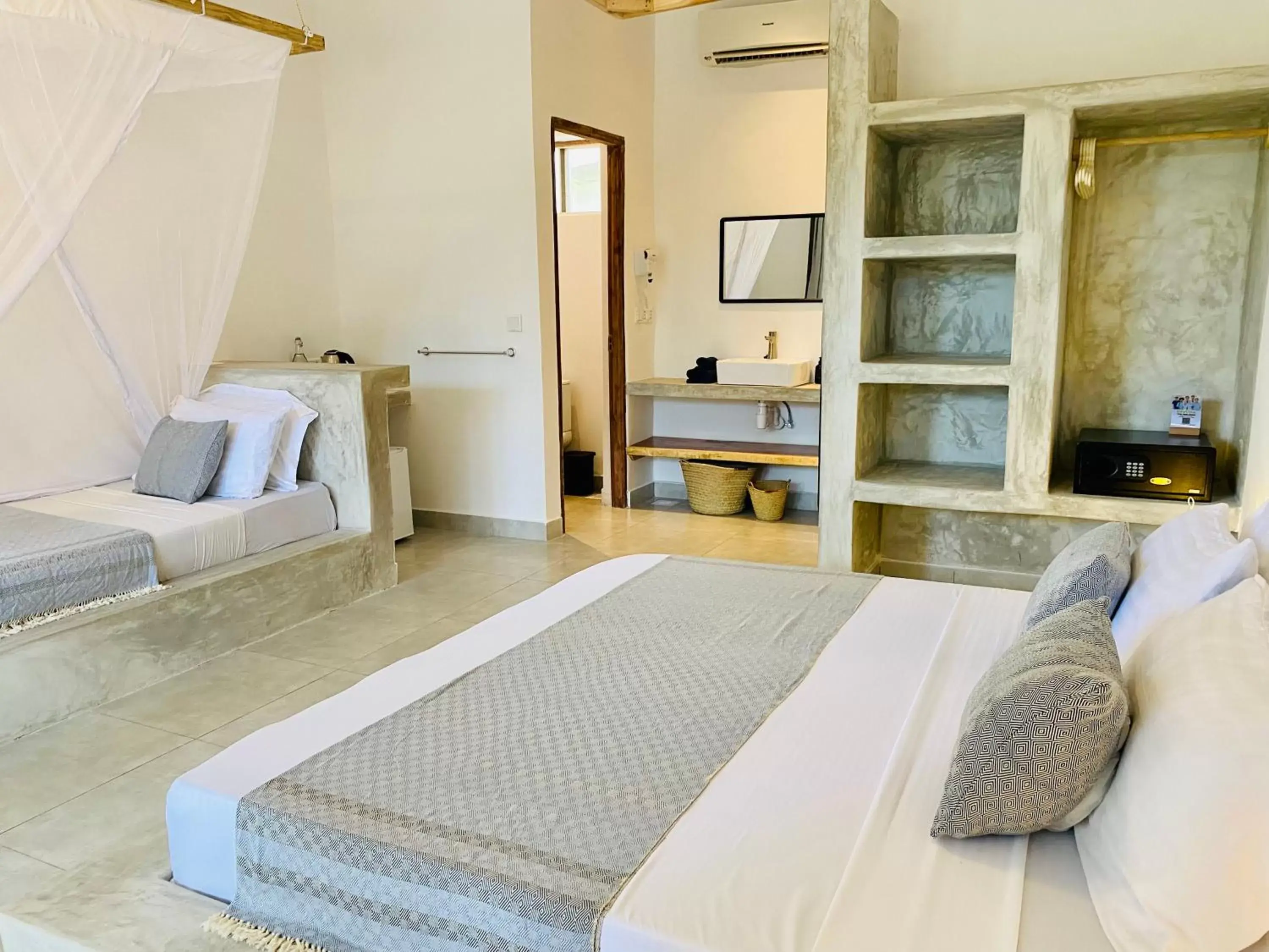 Deluxe Double or Twin Room with Terrace in Badolina Bungalows Deluxe Double or Twin Room with Terrace in Badolina Bungalows