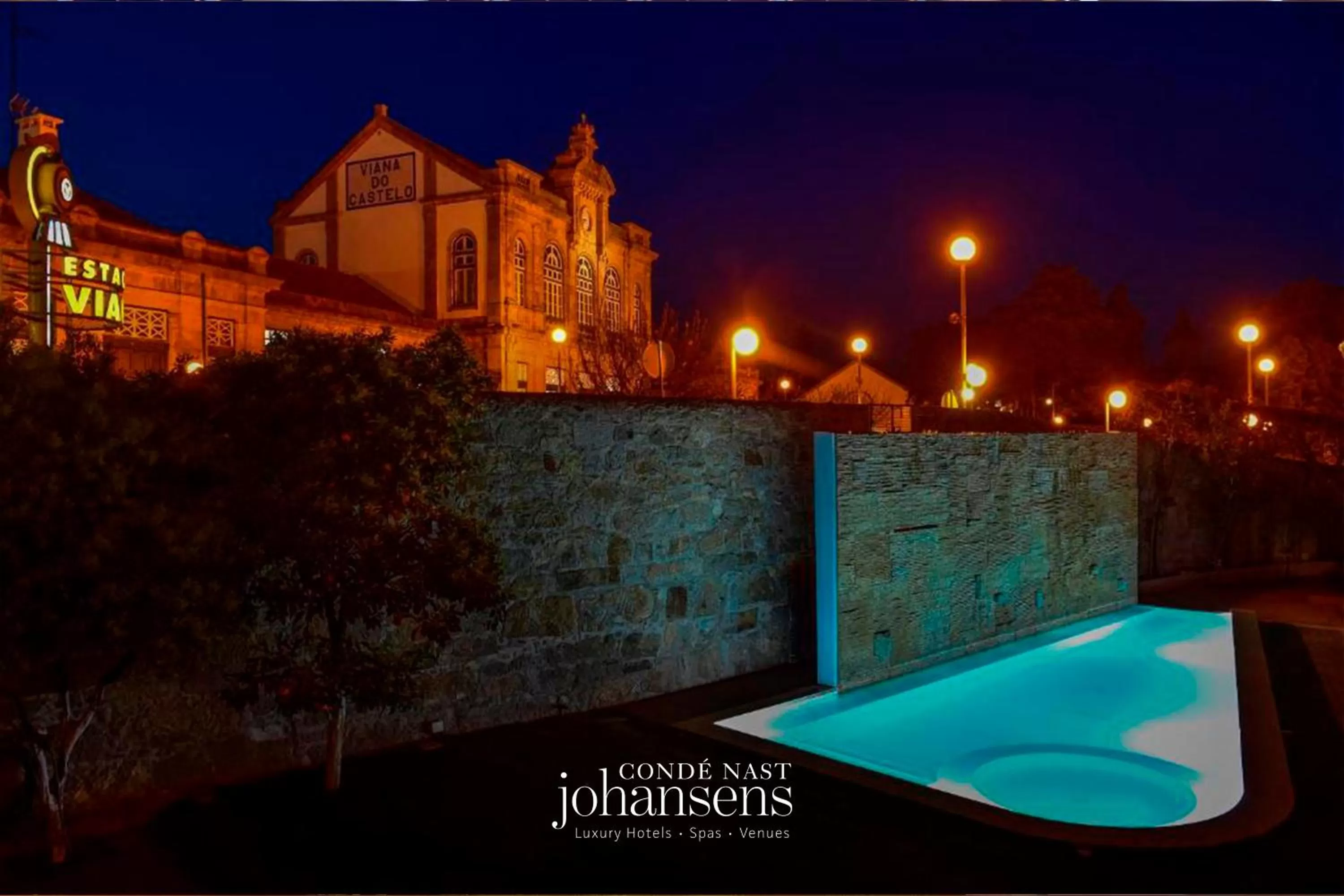 Swimming pool in Casa Melo Alvim - by Unlock Hotels