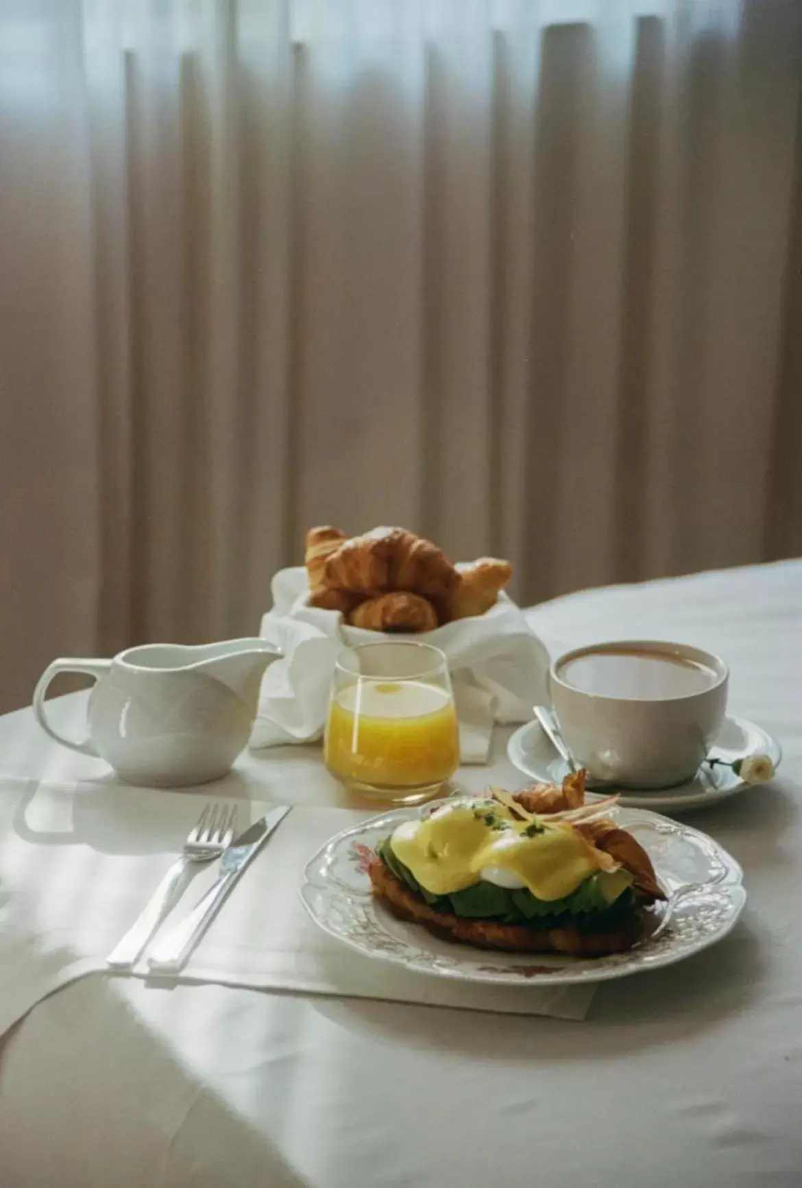 Breakfast in Costé Hotel