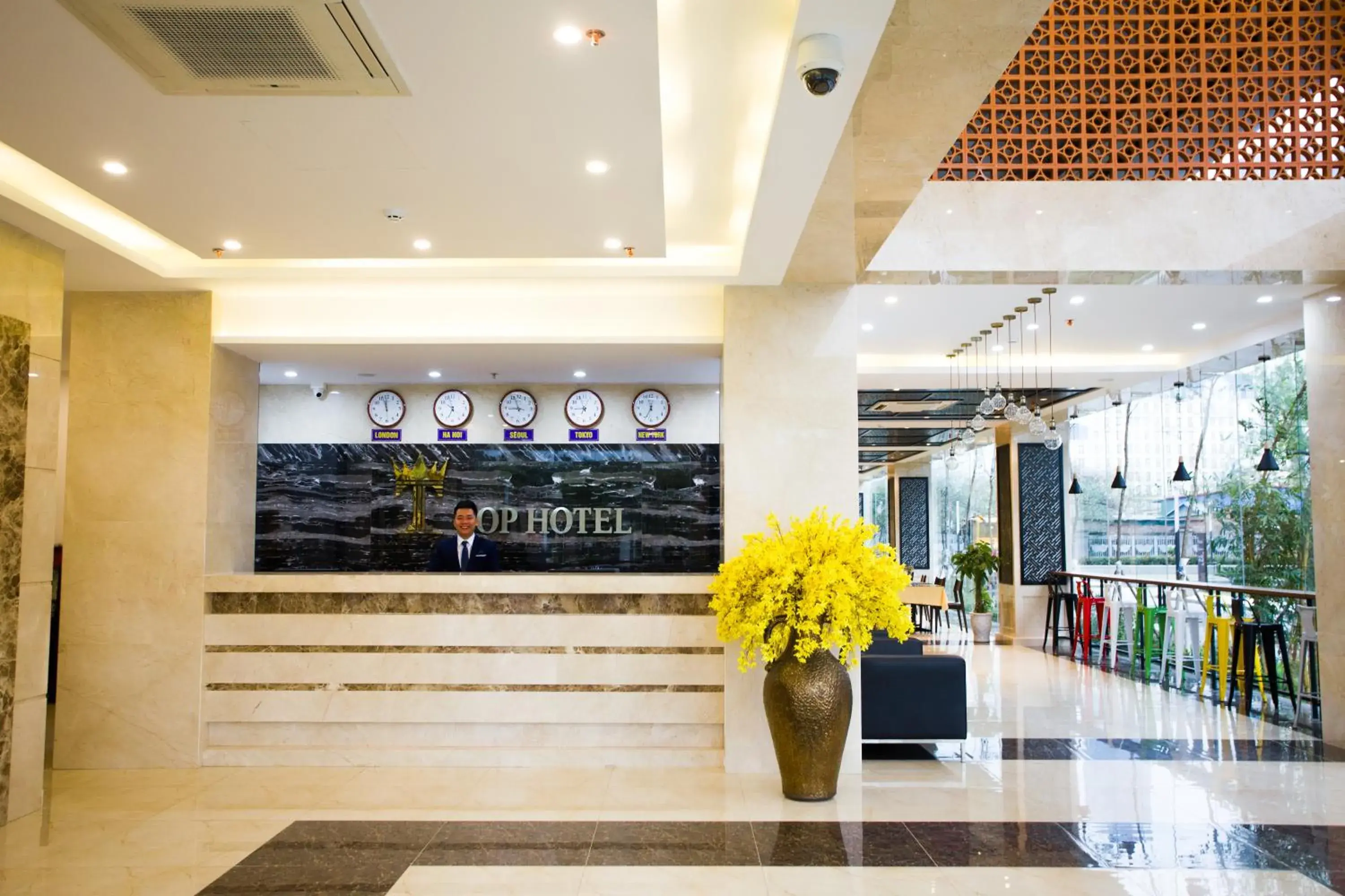 Lobby or reception in Top Hotel