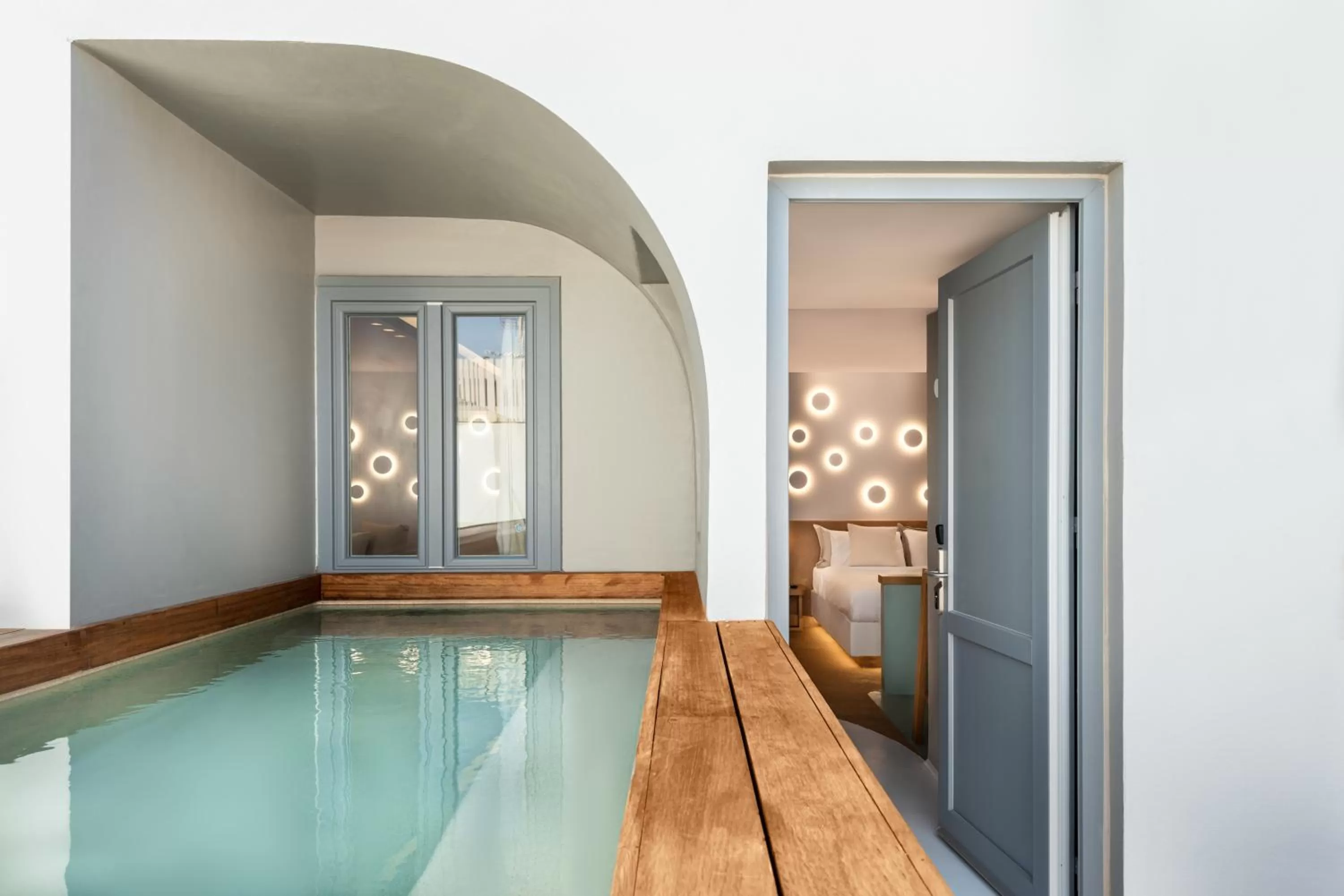 Swimming pool in Argo Boutique Hotel