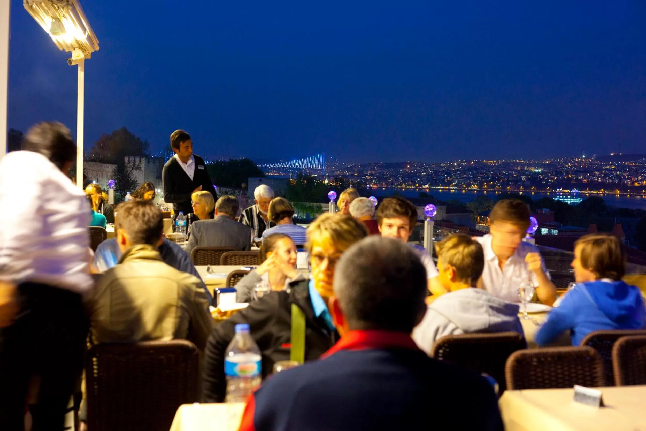 Restaurant/places to eat in Seven Hills Hotel - Special Category