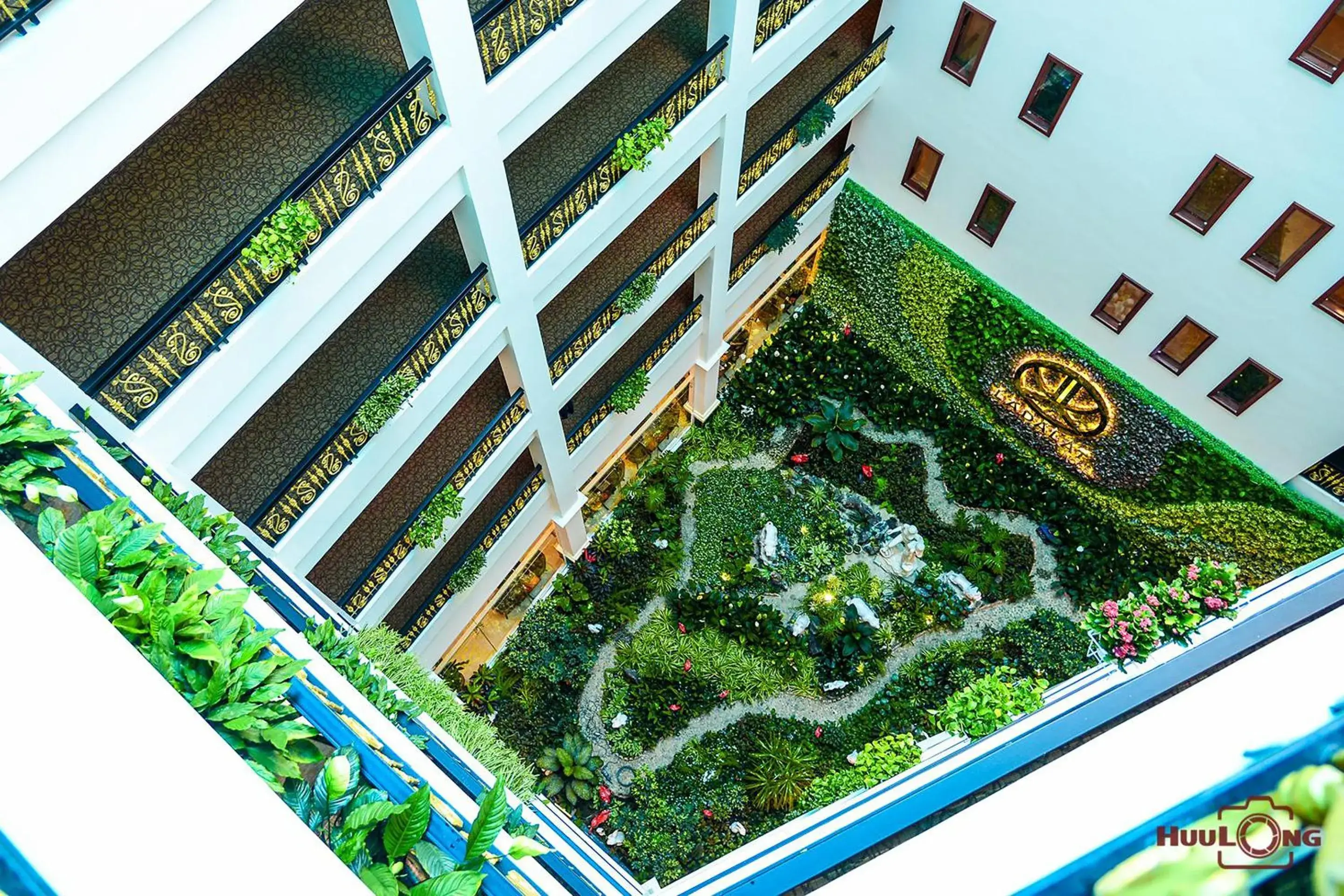 Property building, Bird's-eye View in Ladalat Hotel