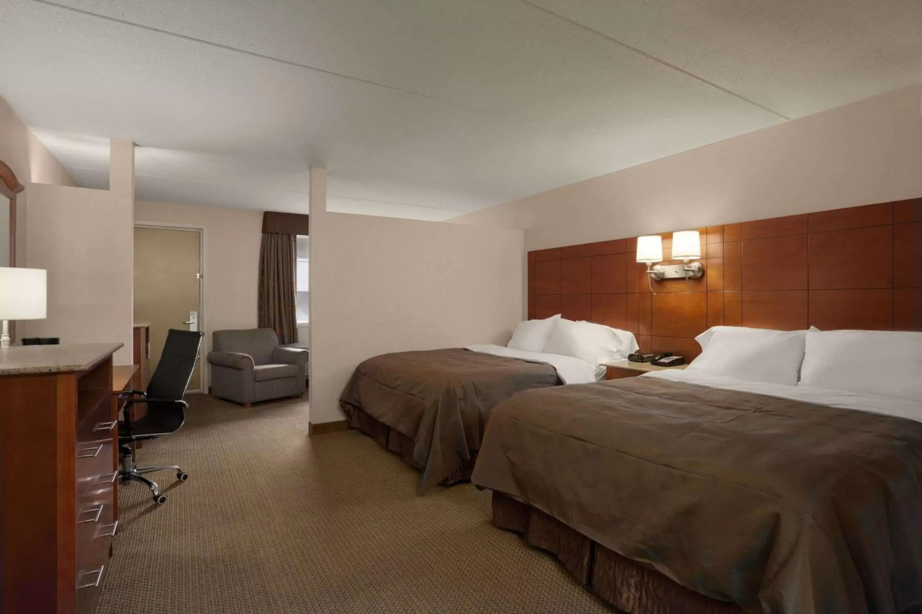 Studio Suite with Two Queen Beds - Non-Smoking in Ramada by Wyndham Rockville Centre