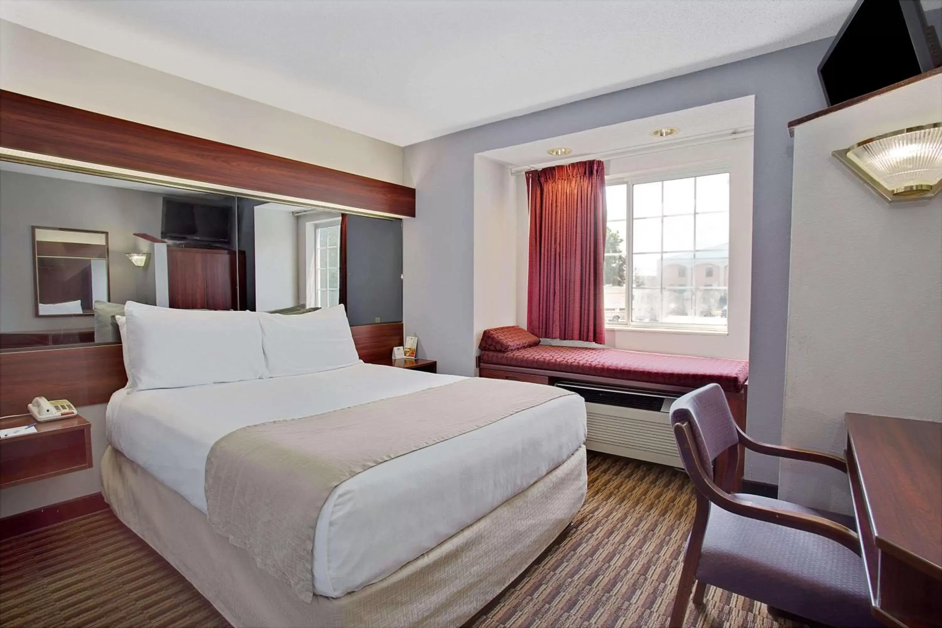 Photo of the whole room, Bed in Microtel Inn by Wyndham - Murfreesboro