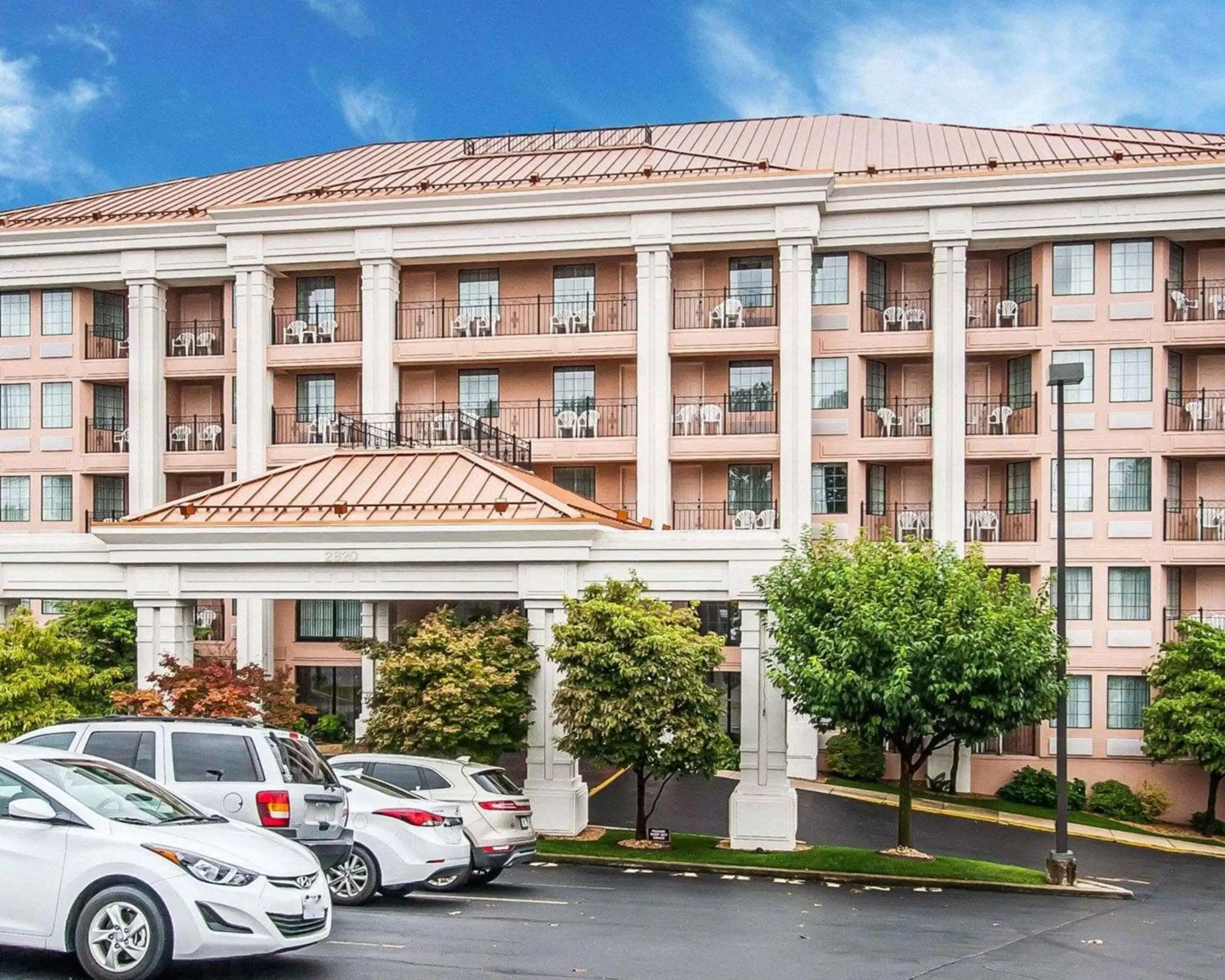 Property Building in Clarion Hotel Branson