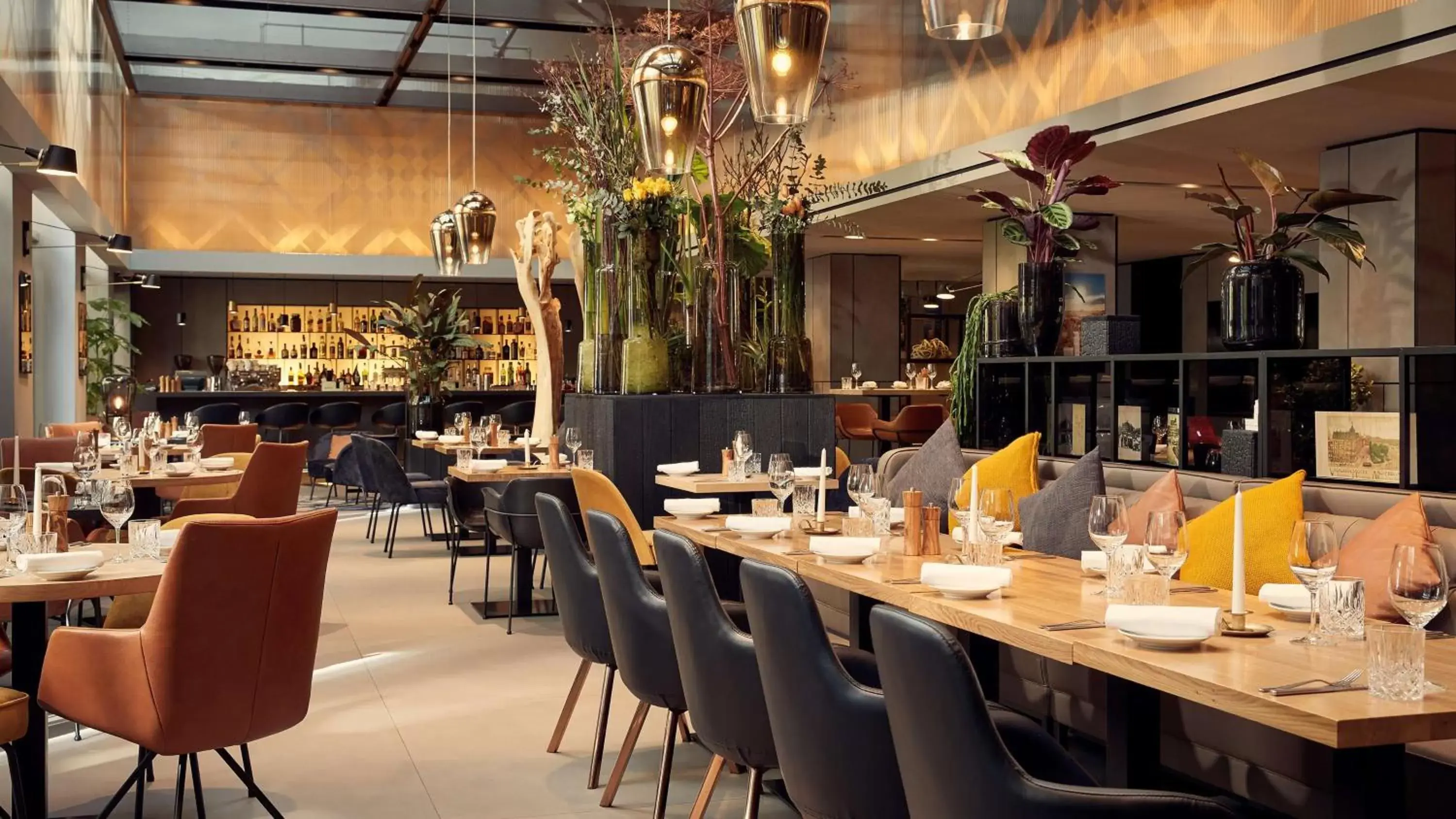 Restaurant/Places to Eat in Park Plaza Victoria Amsterdam
