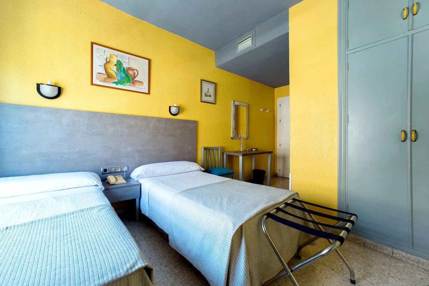 Bed in Hotel Universal Murcia