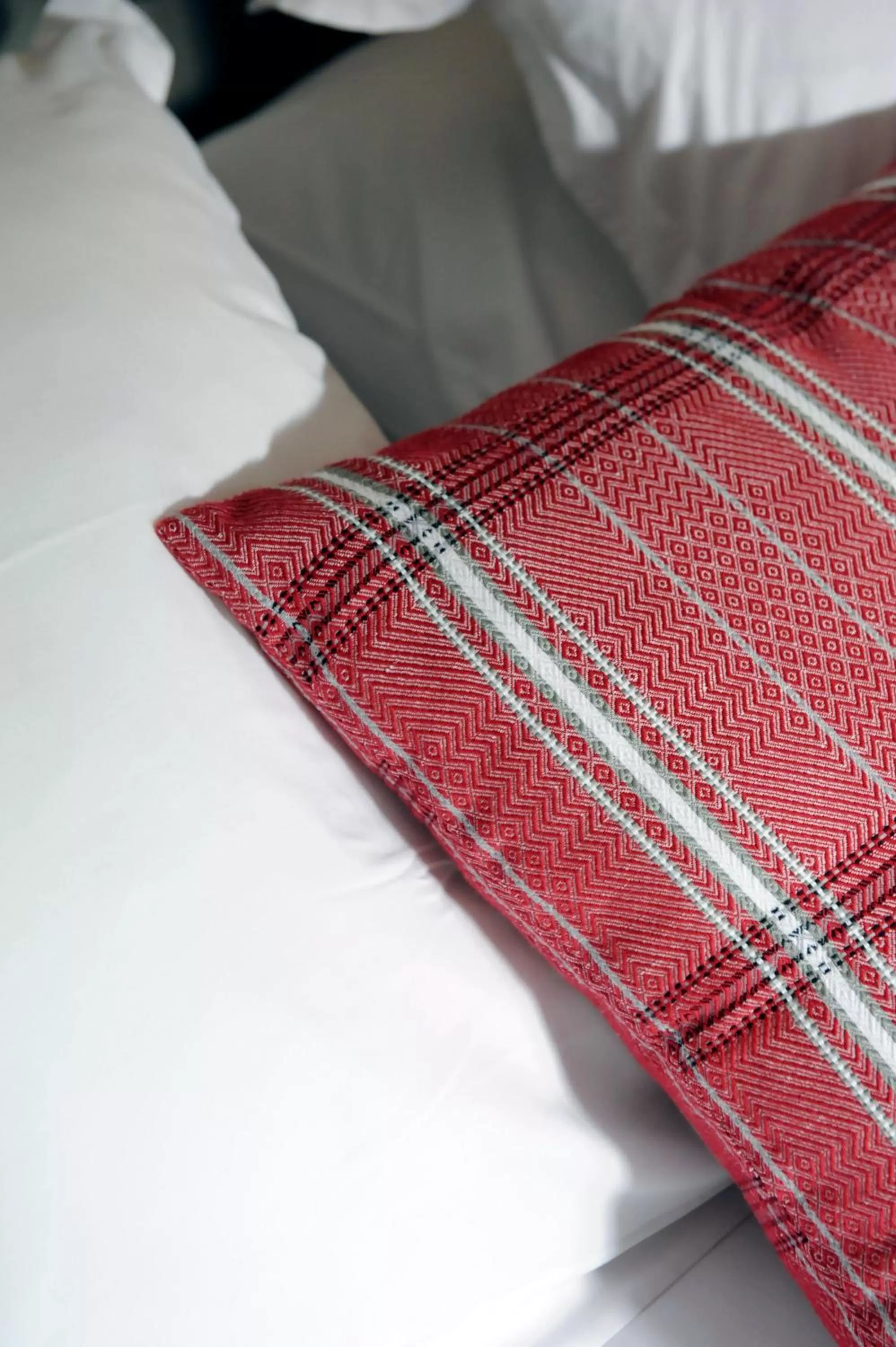 Decorative detail, Bed in Logis Hôtel du Chêne