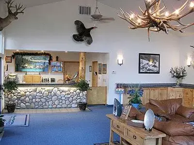 Lobby or reception, Lobby/Reception in Edgewater Inn Shady Cove