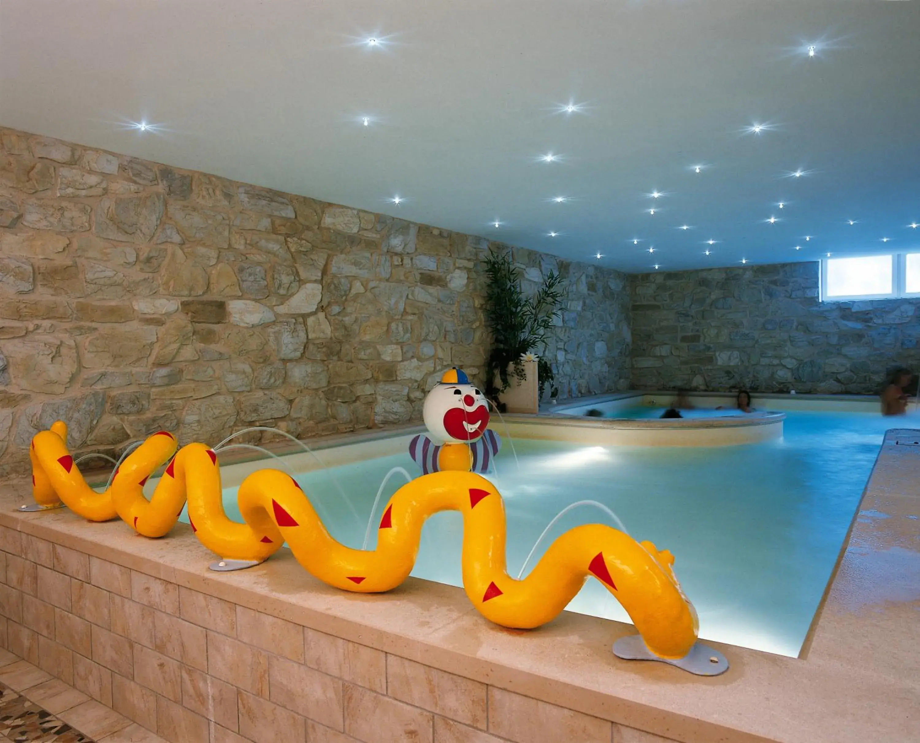 Swimming Pool in Hotel Bella Italia