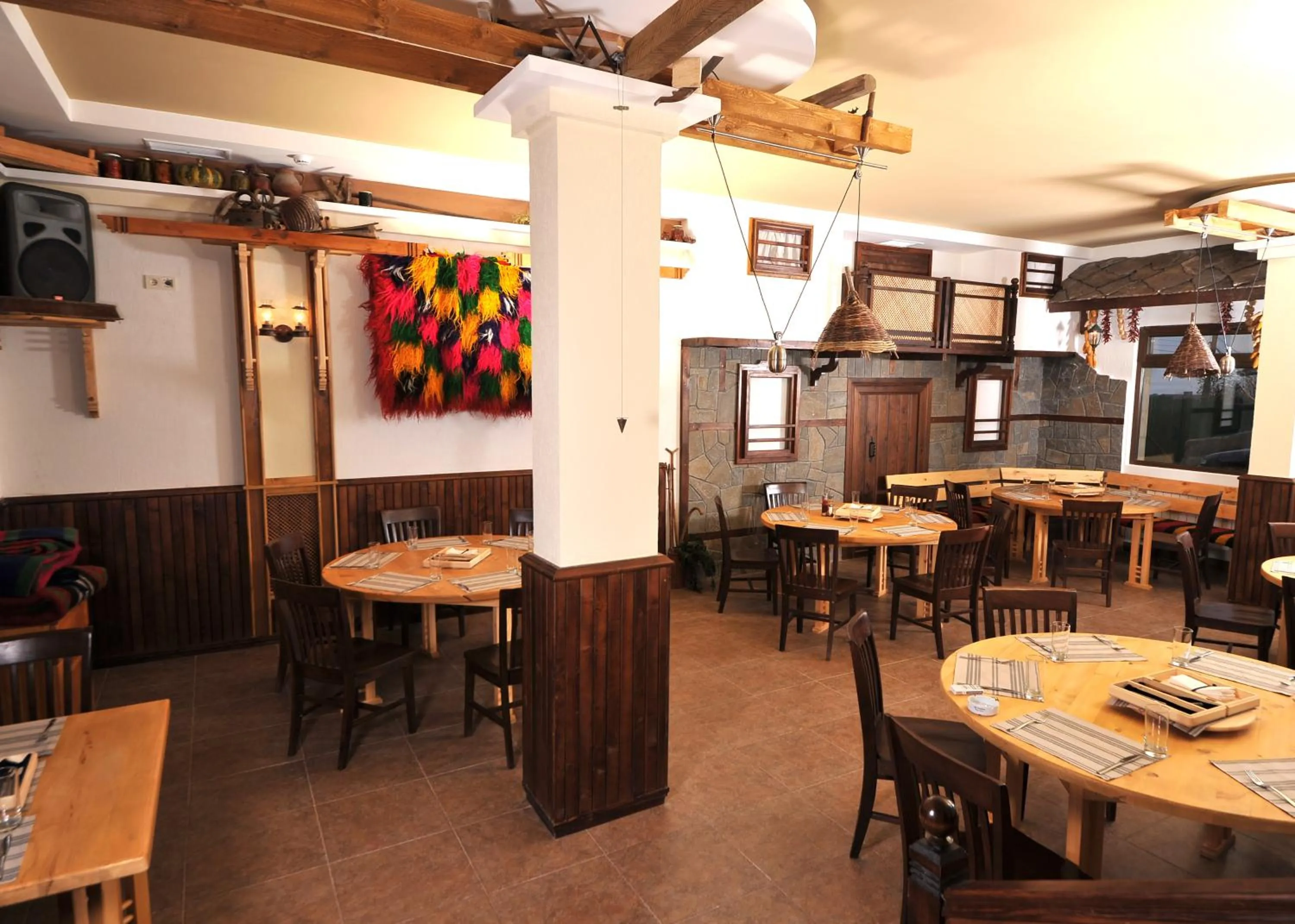 Restaurant/places to eat in Vitoshko Lale Hotel