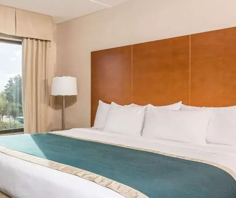 Bed in Wingate by Wyndham Richmond Short Pump Bed in Wingate by Wyndham Richmond Short Pump