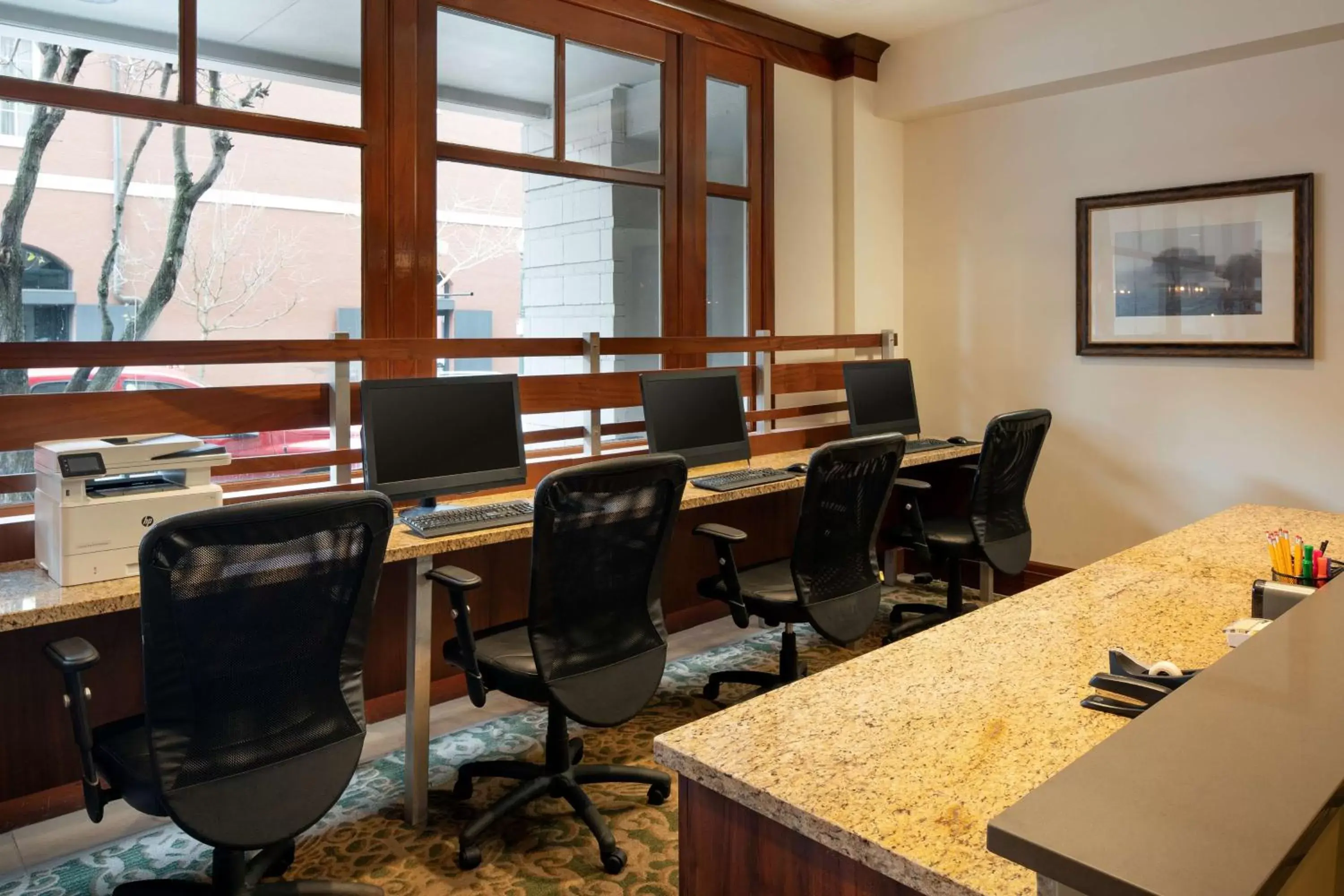 Business facilities in Embassy Suites by Hilton New Orleans Convention Center