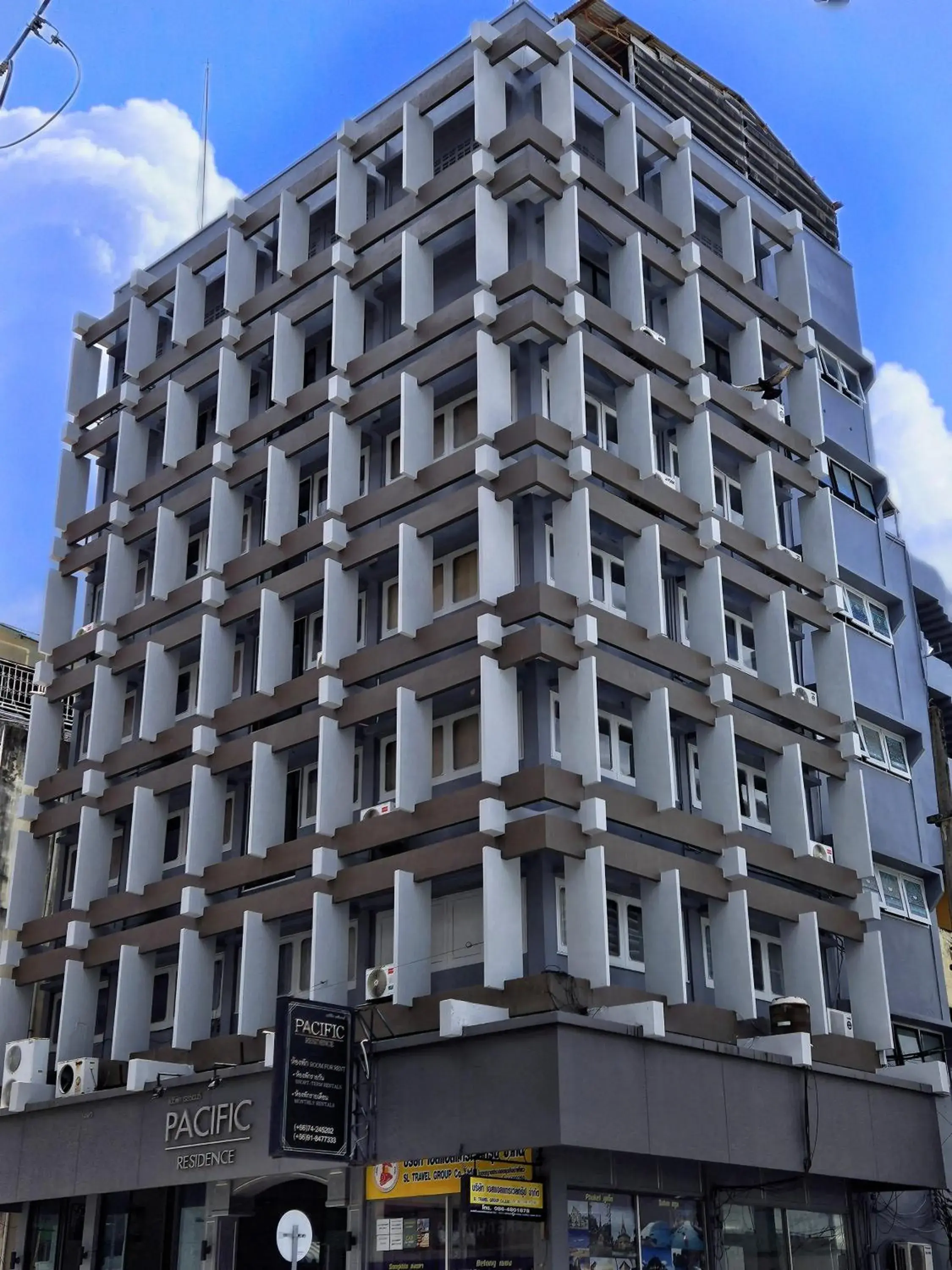 Property building in Pacific Residence Property building in Pacific Residence