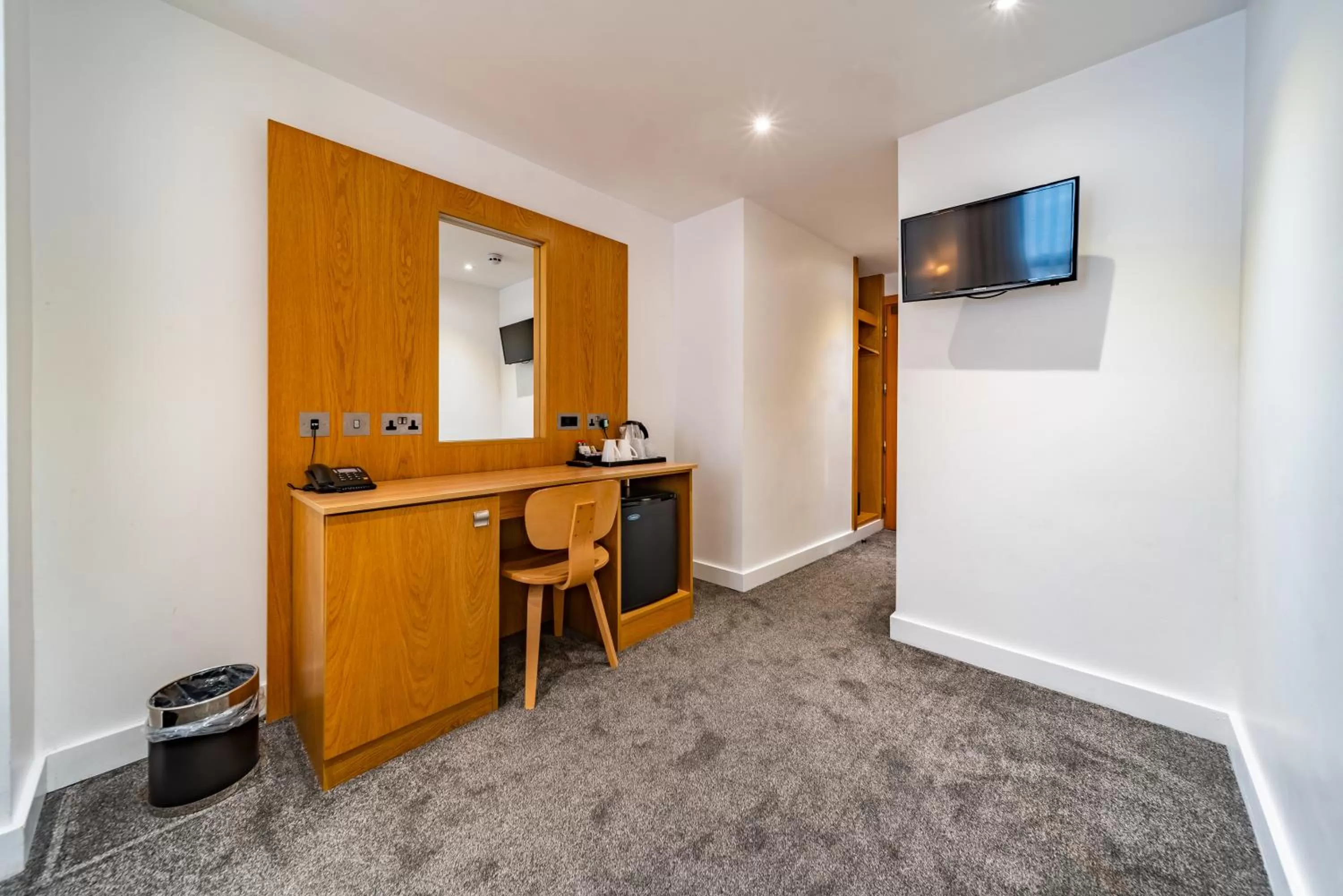 Bedroom in Central Park Hotel
