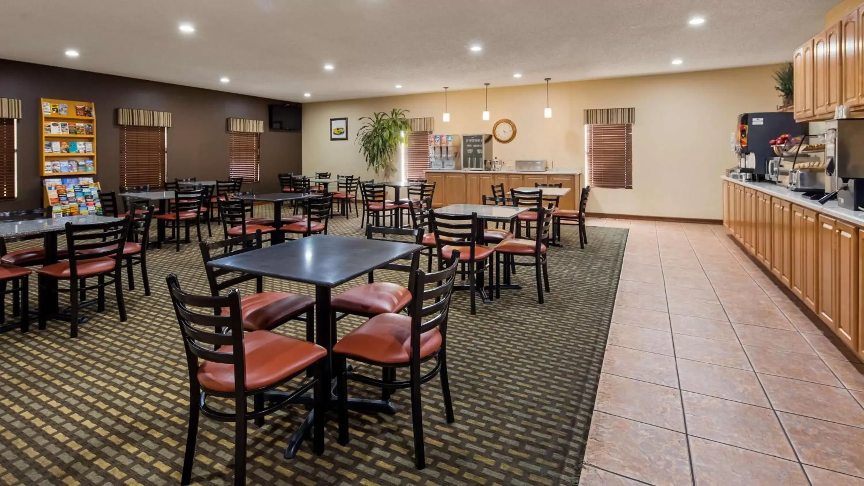 Restaurant/Places to Eat in Best Western Pine Springs Inn