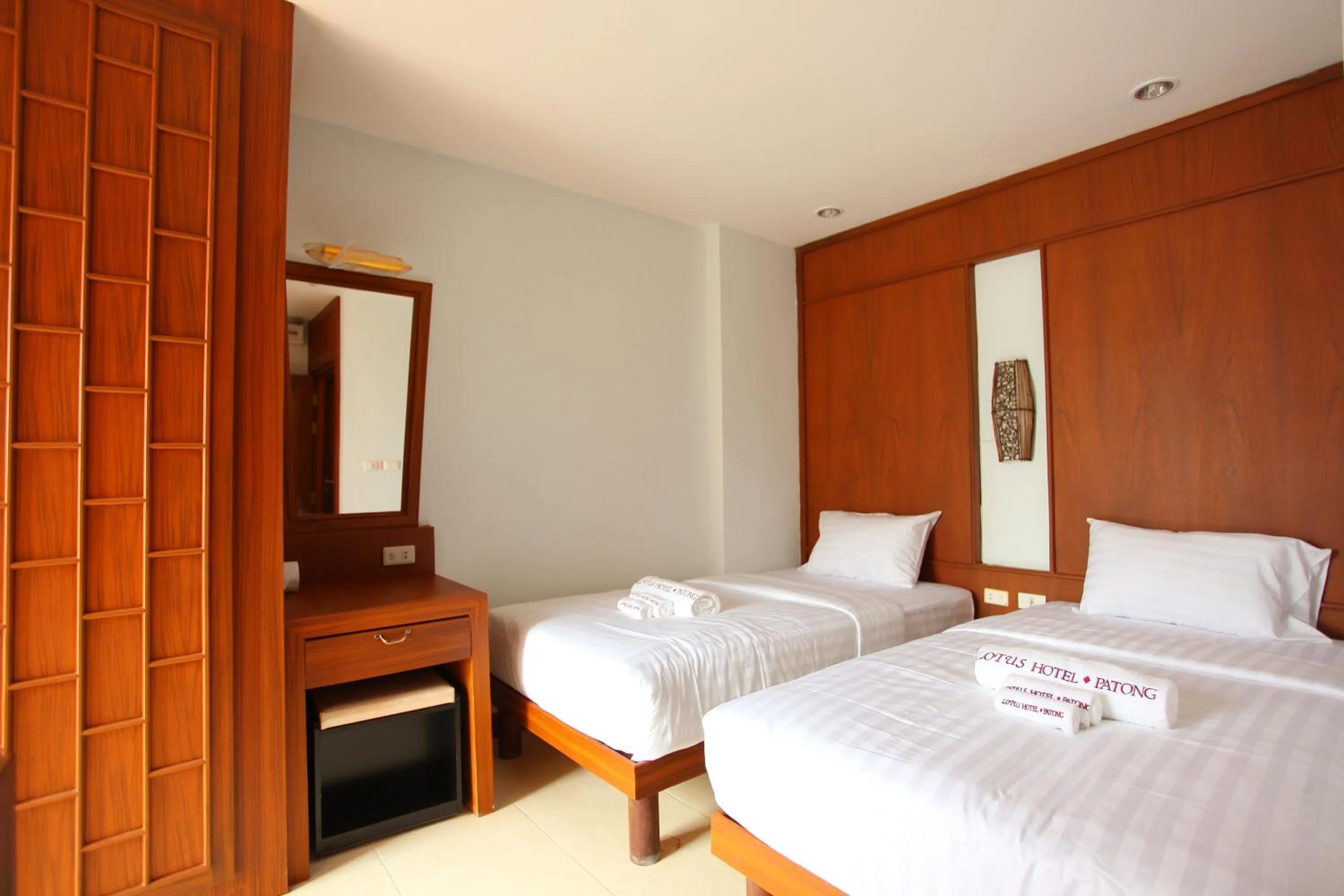 Deluxe Double or Twin Room in Lotus Hotel Patong